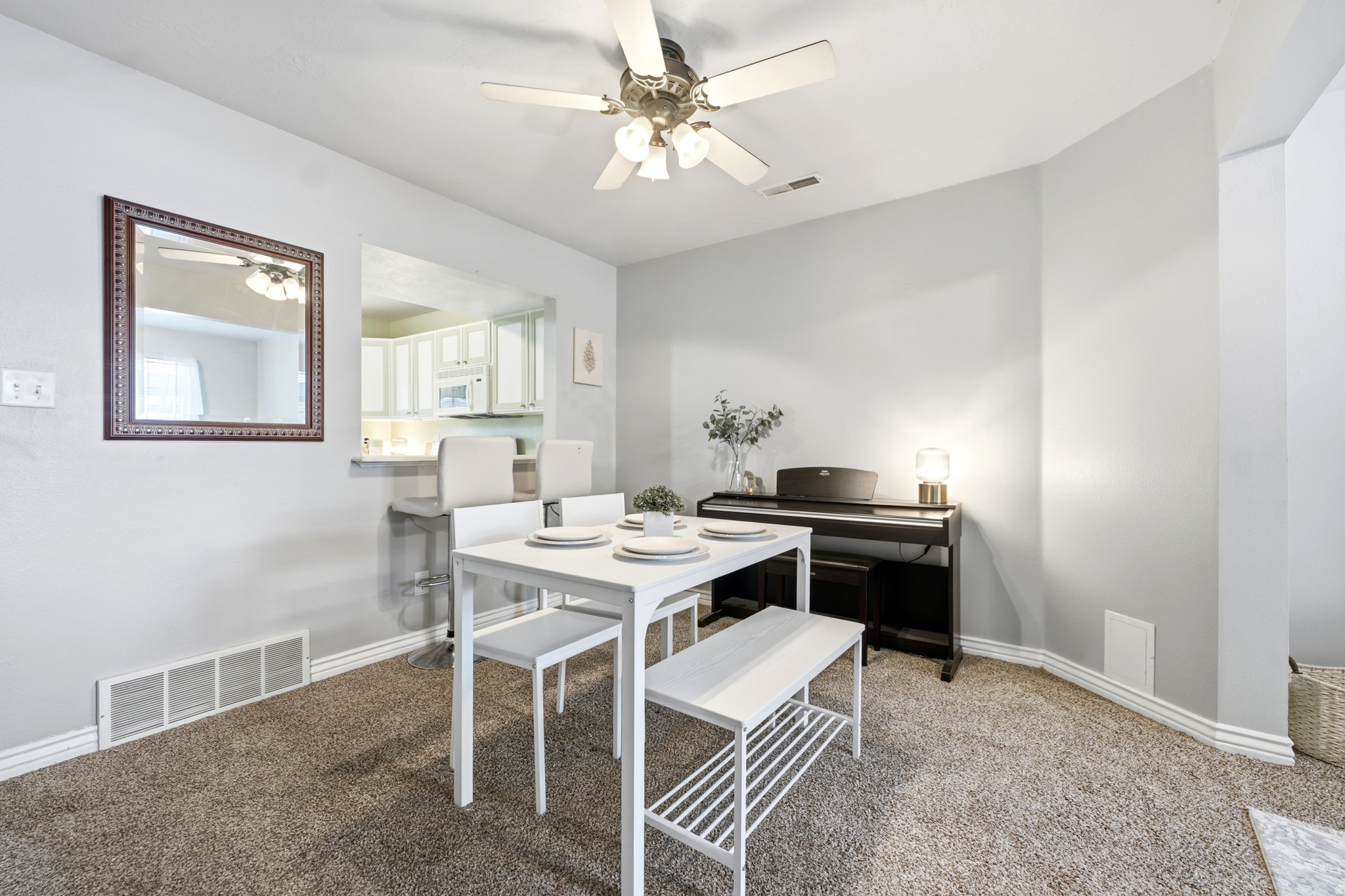 CANYON WOODS - Residential
