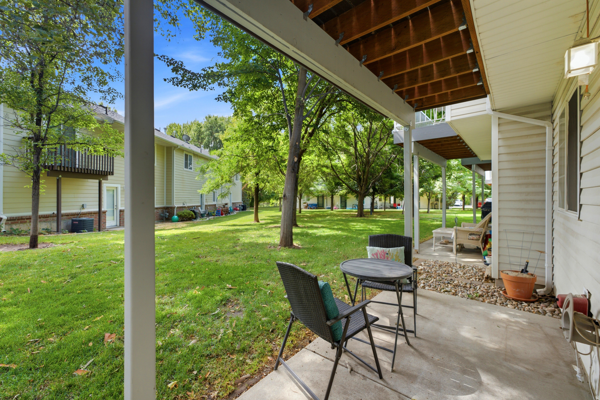 CANYON WOODS - Residential