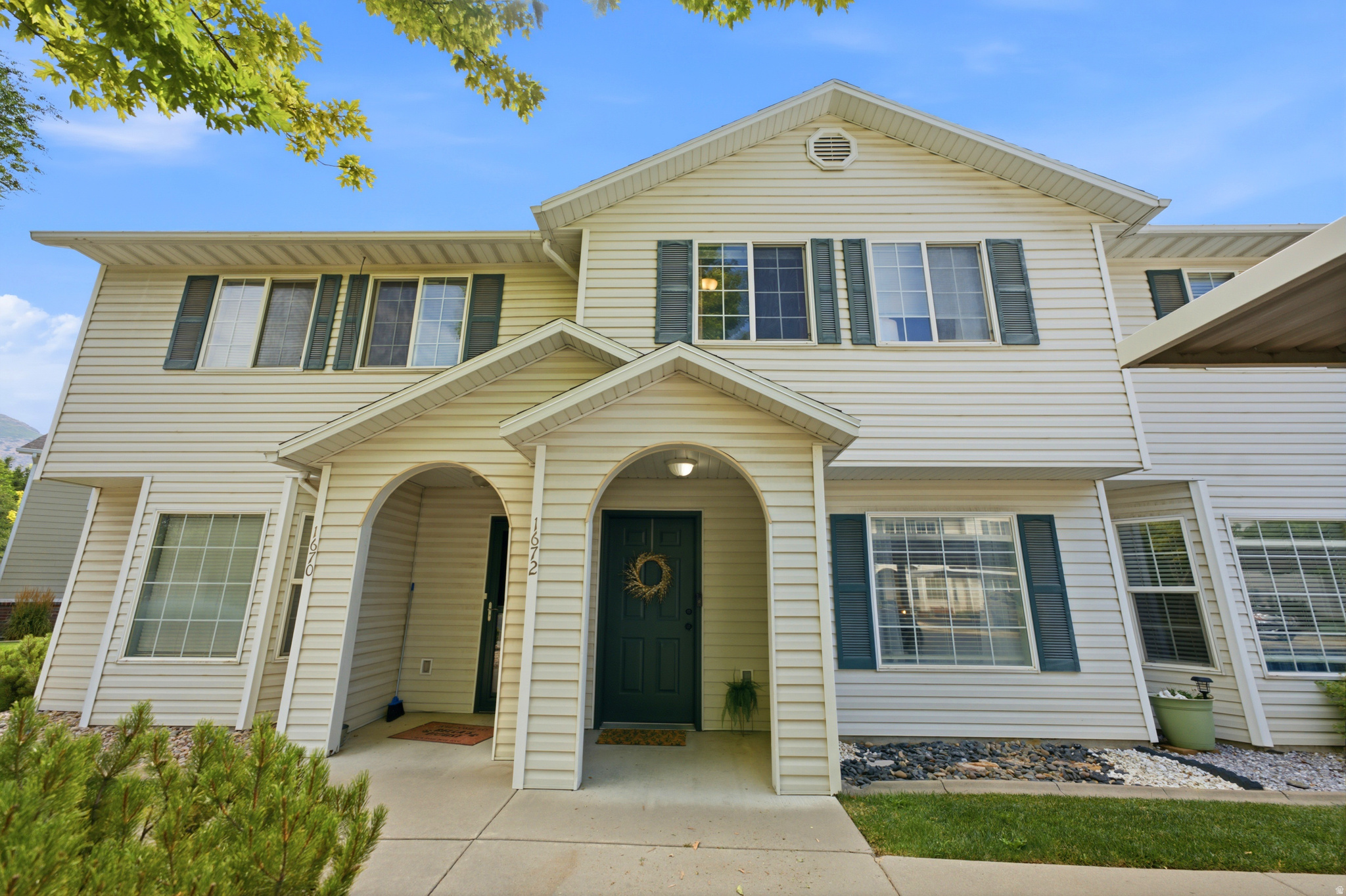 CANYON WOODS - Residential