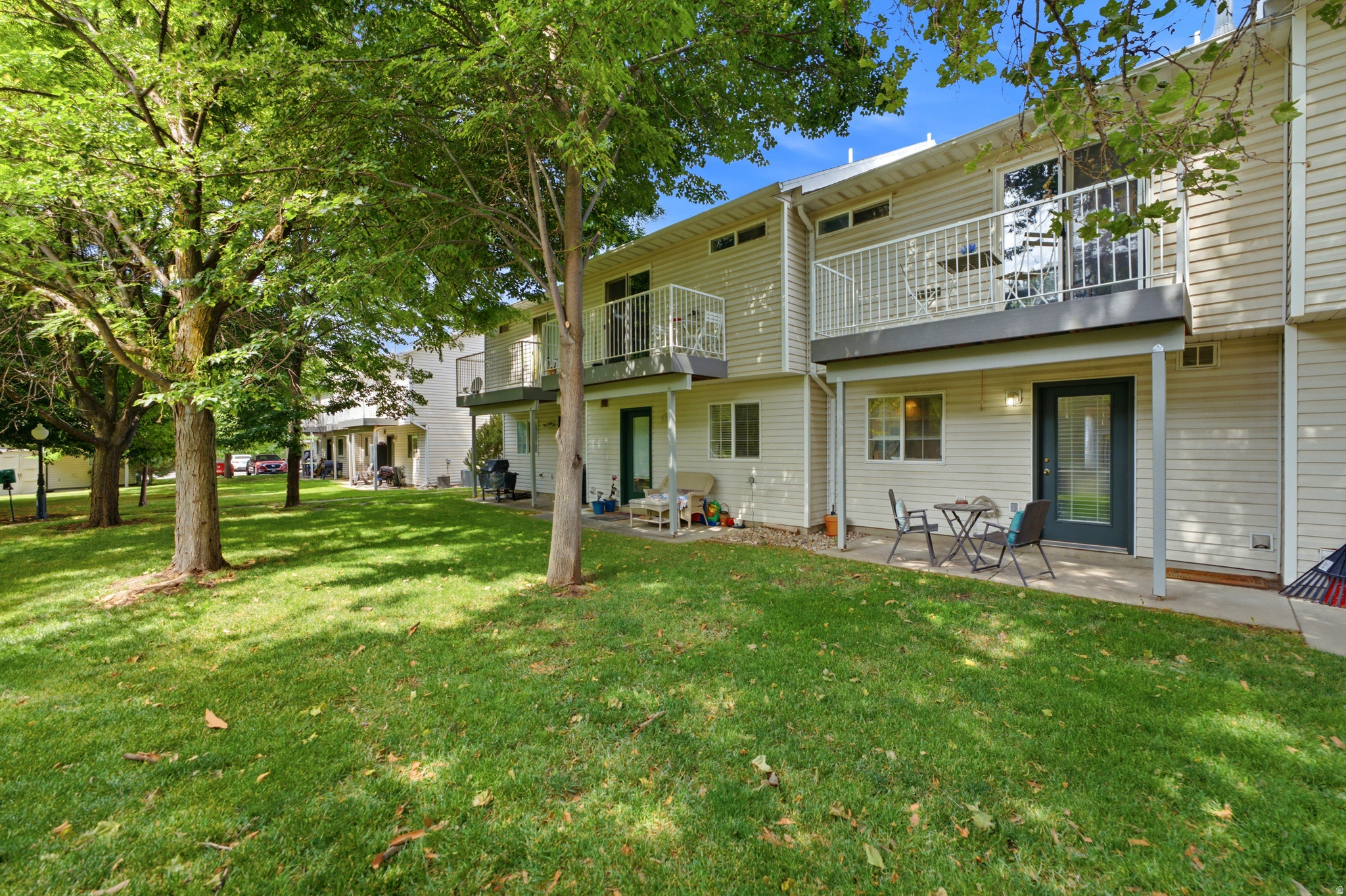 CANYON WOODS - Residential