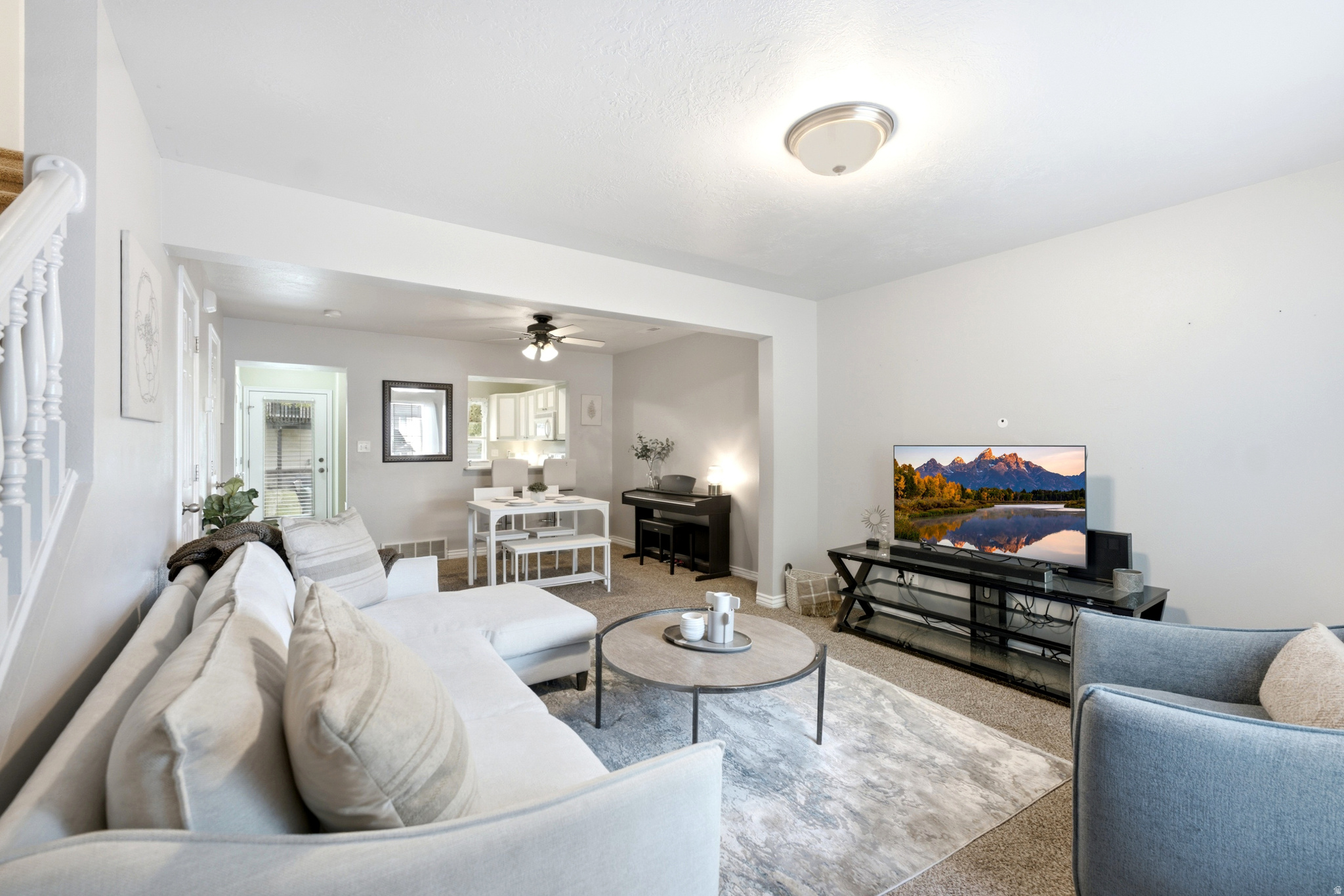 CANYON WOODS - Residential