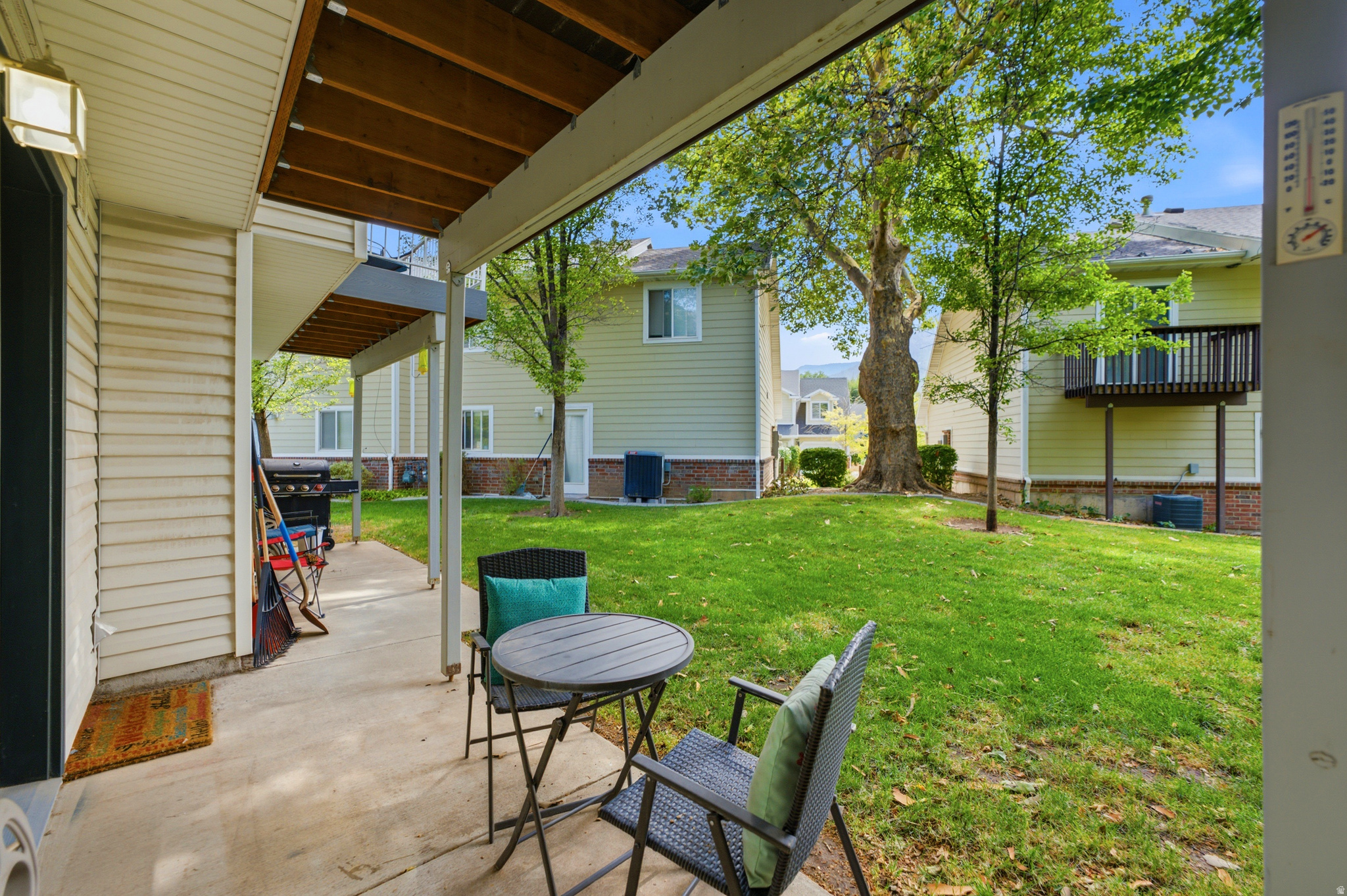 CANYON WOODS - Residential