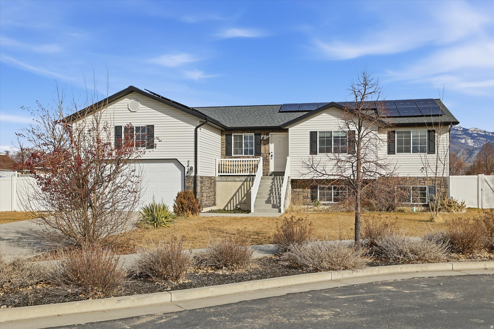 MAPLE VIEW ESTATES - Residential