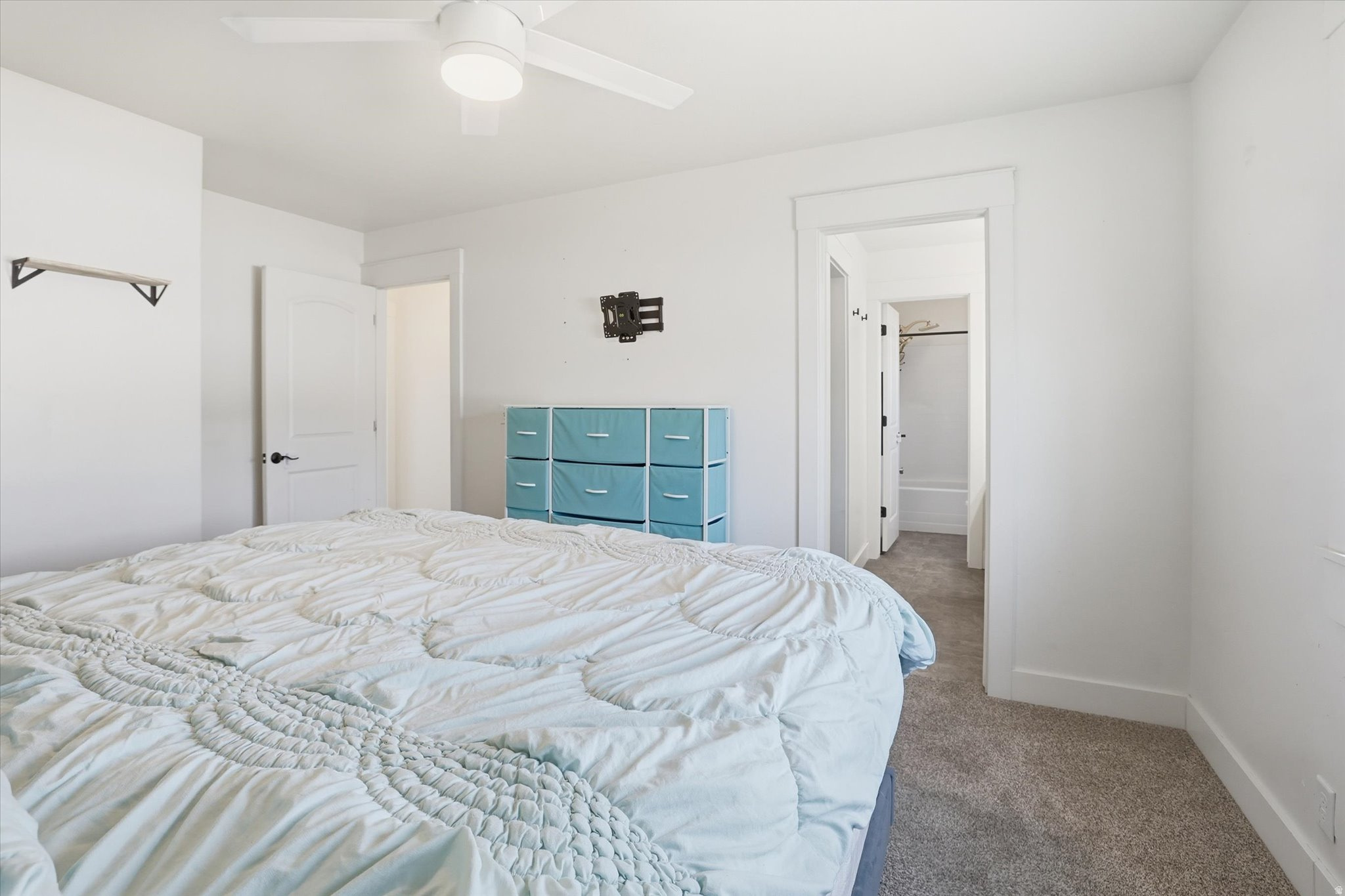 MAPLE VIEW ESTATES - Residential
