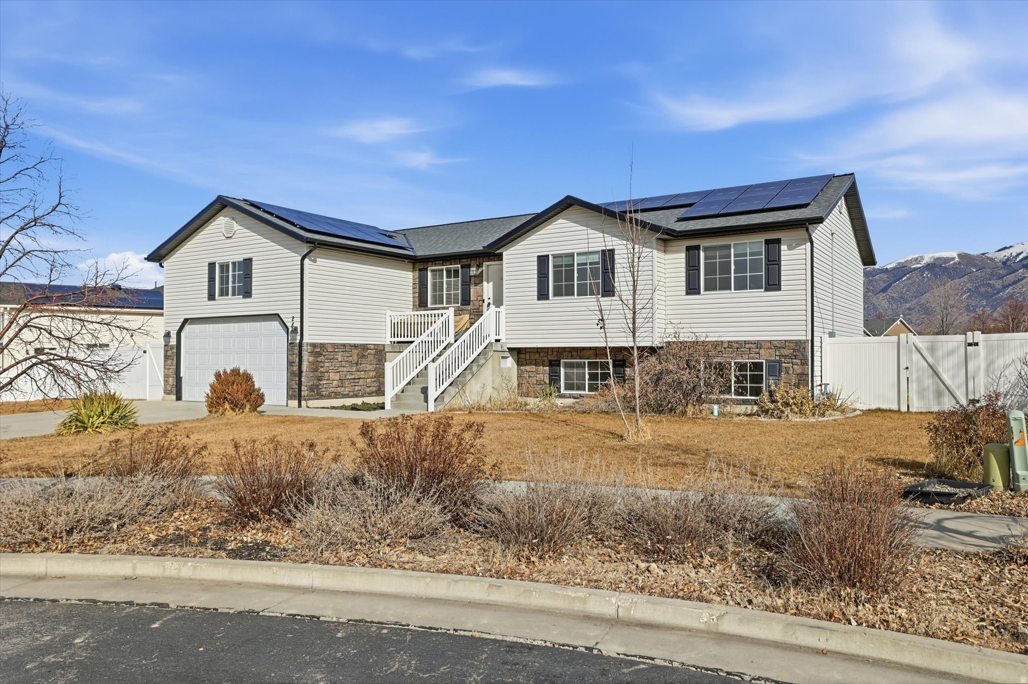 MAPLE VIEW ESTATES - Residential
