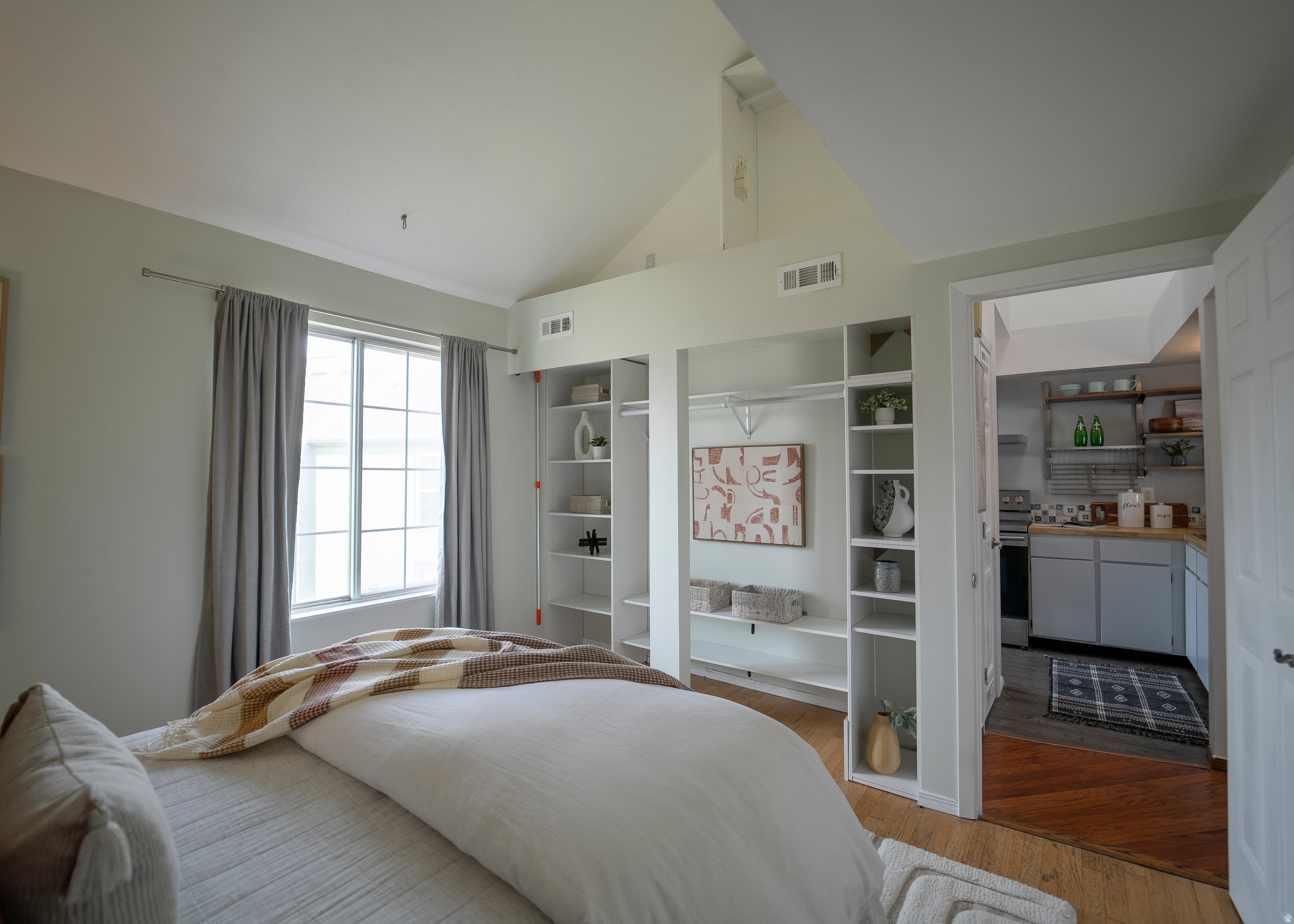 SAN FRANCISCO - Residential