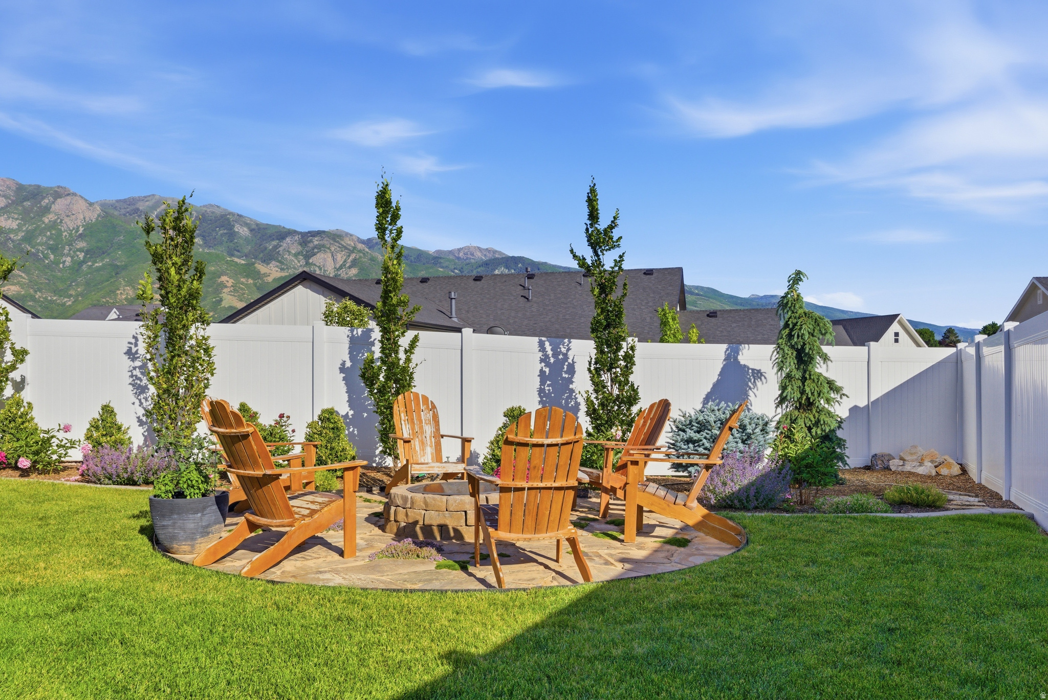 EASTRIDGE - Residential
