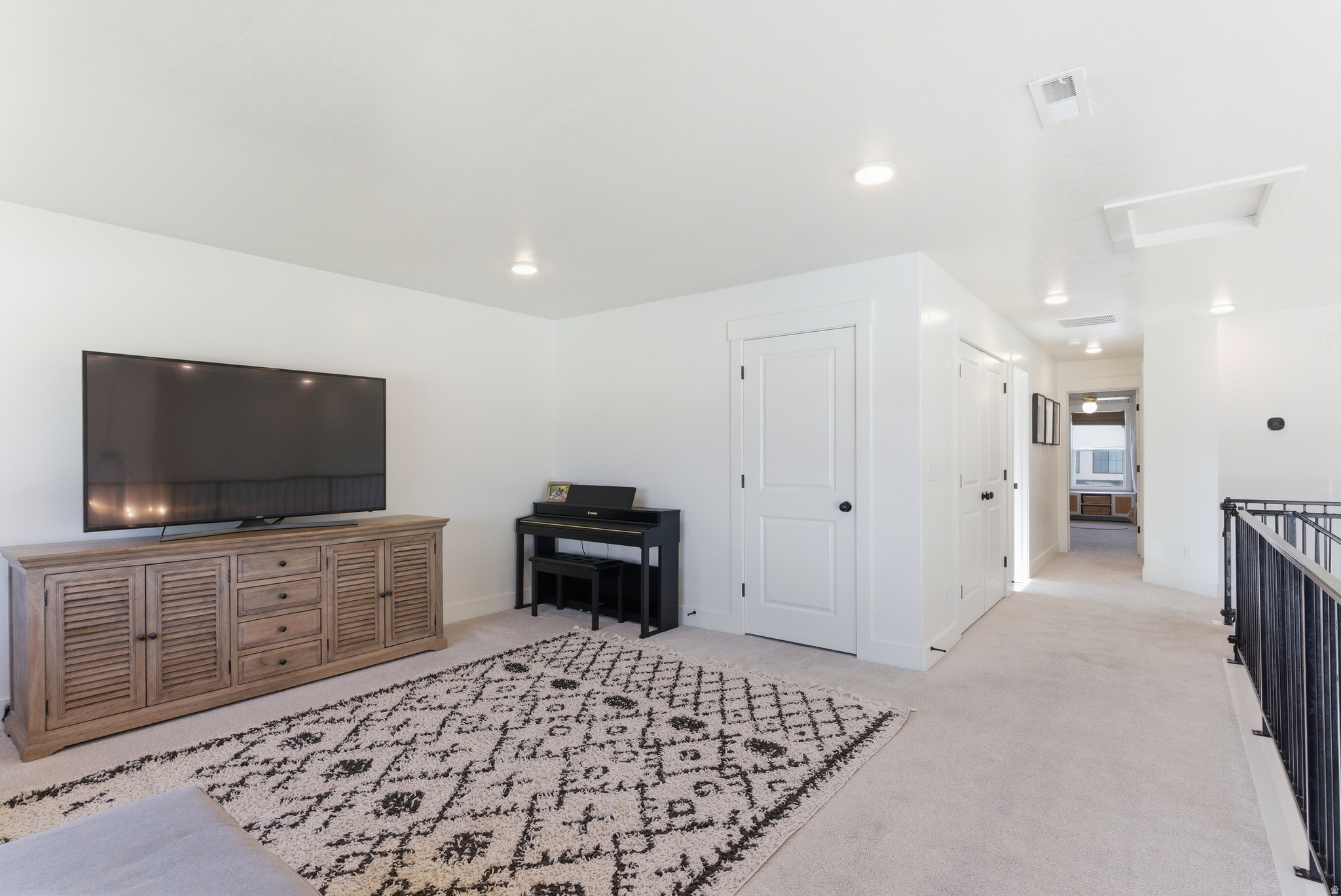 EASTRIDGE - Residential