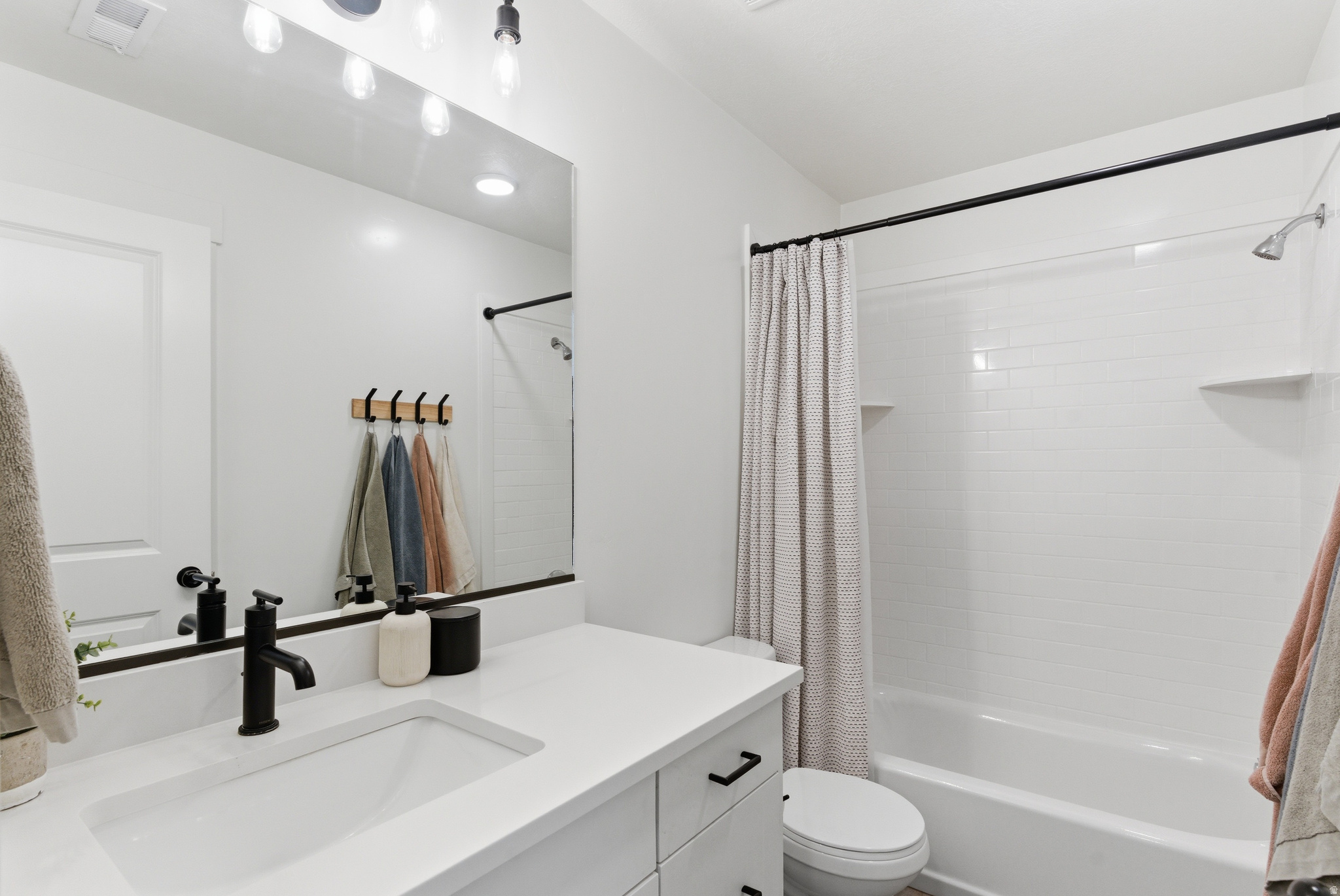 EASTRIDGE - Residential