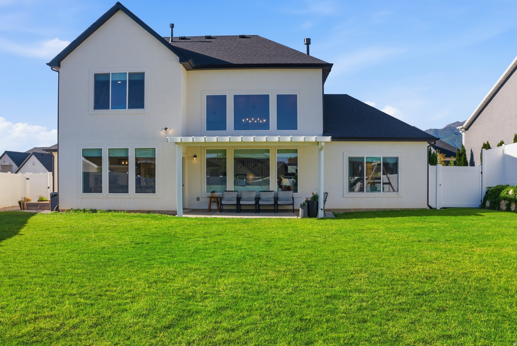 EASTRIDGE - Residential
