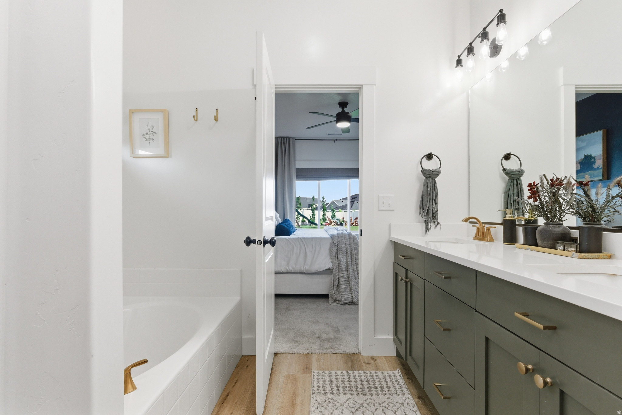 EASTRIDGE - Residential