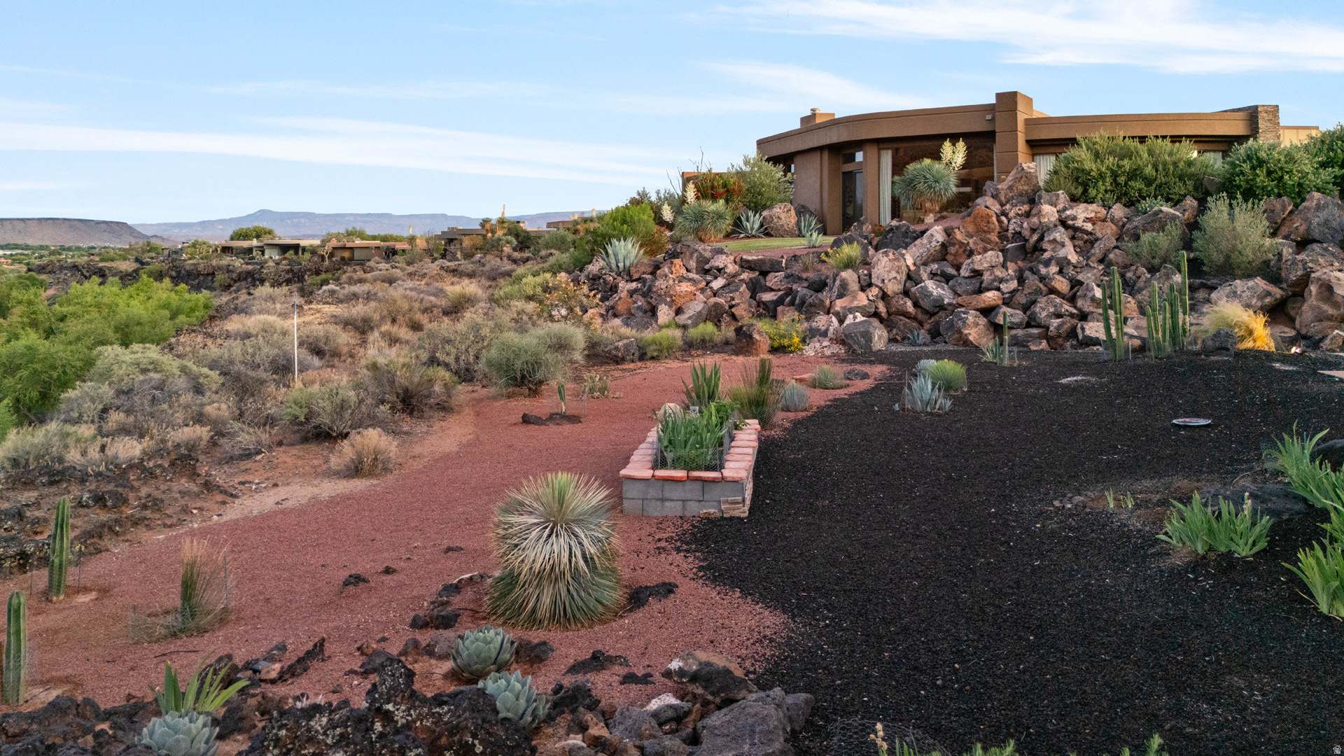 ENTRADA AT SNOW CANYON CHACO BENCH - Residential