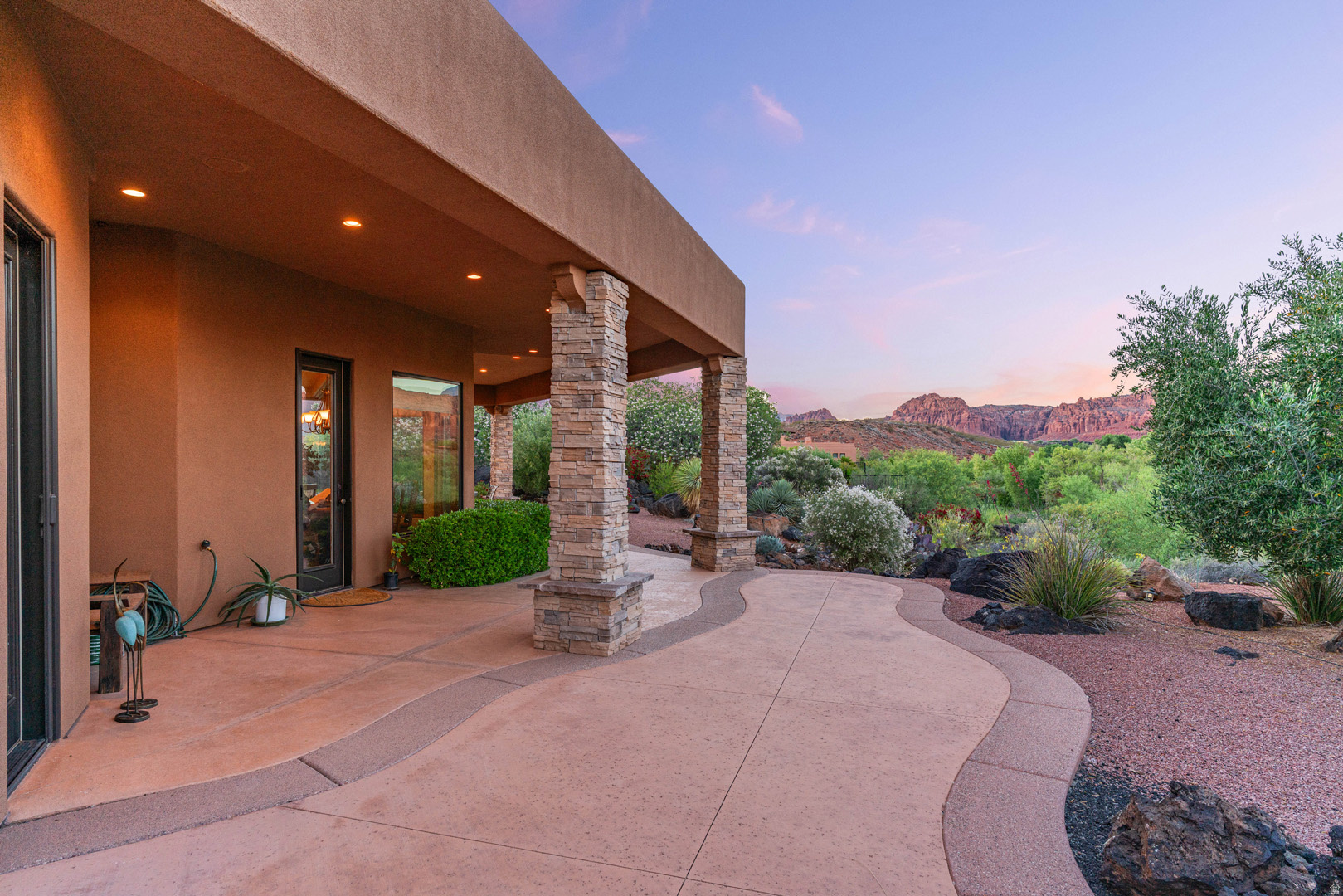 ENTRADA AT SNOW CANYON CHACO BENCH - Residential