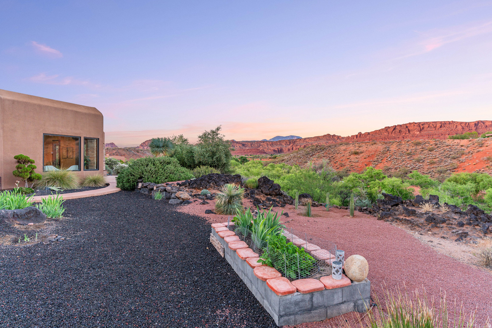 ENTRADA AT SNOW CANYON CHACO BENCH - Residential