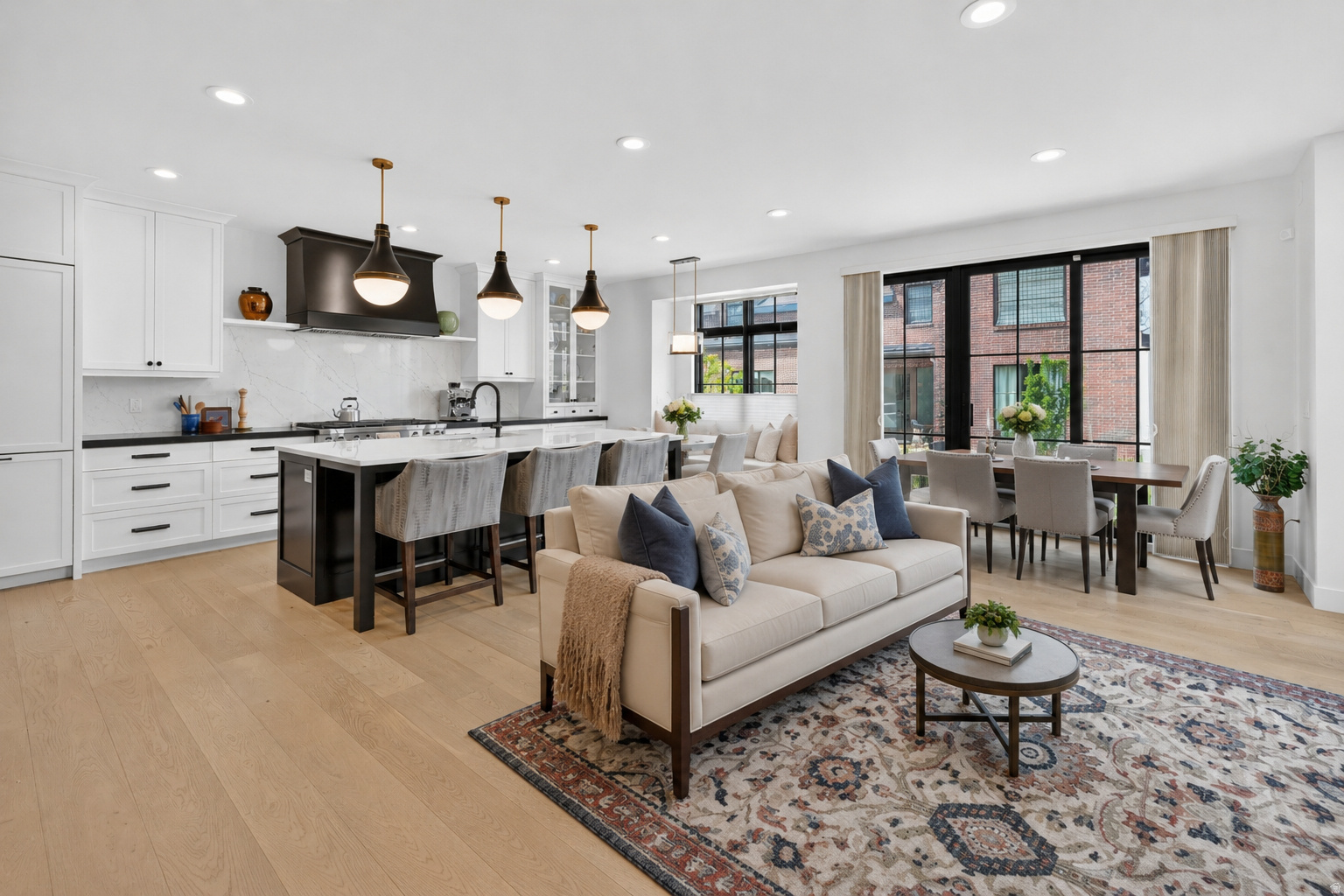 EAST LIBERTY COMMONS - Residential