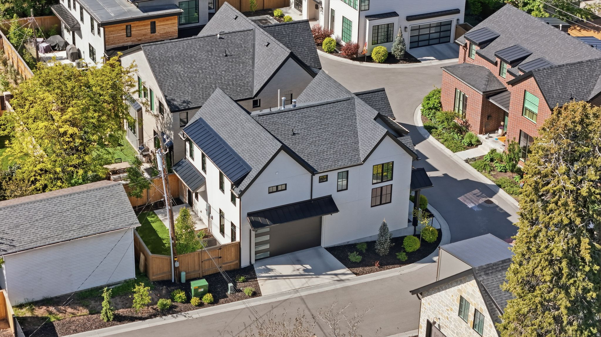 EAST LIBERTY COMMONS - Residential