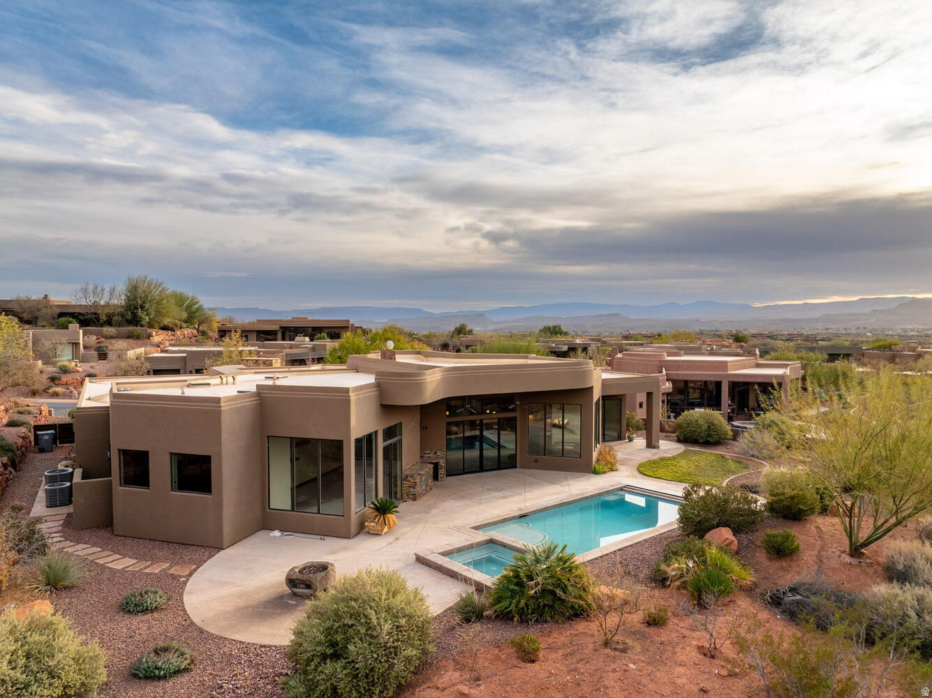 CLIFFS OF SNOW CANYON A AMD - Residential