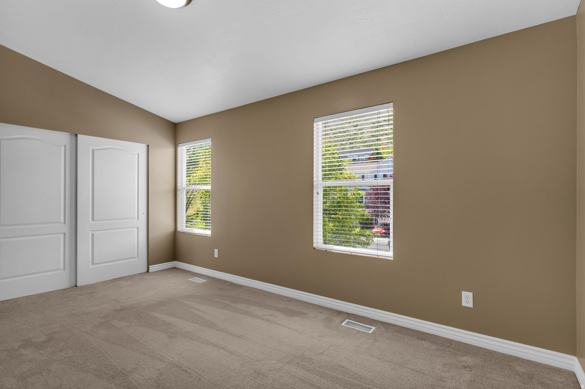 CASTLEHILL TOWNHOMES PH 2 - Residential