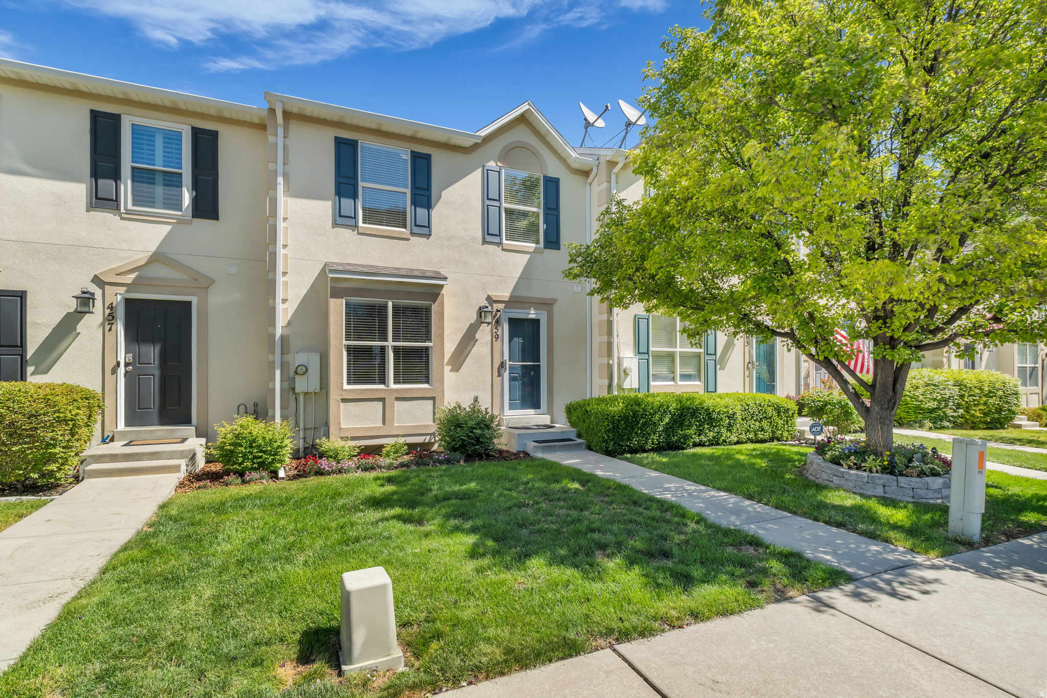 This exceptional home offers truly unobstructed panoramic views stretching across the entire Salt Lake Valley from the Wasatch Mountains to the Oquirrh Mountains. Whether enjoying snow capped mountain peaks in the winter, beautiful sunsets year round, or the sparkling city lights at night, the scenery is simply breathtaking from every angle inside this home. A true showcase of pride in ownership, this meticulously maintained home welcomes you with a spacious living room, and beautiful mahogany hardwood flooring. The updated kitchen is designed to impress, featuring stainless steel appliances, granite countertops, a stone tile backsplash, and travertine flooring. Expansive kitchen windows frame the breathtaking valley views, right from your dinning table. The thoughtfully remodeled main floor powder room offers a blend of  style and functionality with quartz countertops, modern fixtures, and elegant herringbone marble flooring. Upstairs, you'll find two generously sized bedrooms with vaulted ceilings that enhance the sense of space and openness. The primary bedroom is a must see, showcasing breathtaking views of the Salt Lake Valley. The remodeled primary bathroom features a garden tub, quartz countertops, contemporary lighting, and marble hex flooring. An additional upstairs bathroom has also been tastefully updated with quartz countertops, new fixtures, and marble flooring. The fully finished lower level offers a large third bedroom that can easily serve as a second family room, home office, or flex space. A beautifully remodeled bathroom with a walk in shower and added storage completes the lower level. Outside enjoy the fully fenced backyard and expansive maintenance free deck, positioned to capture 180 degree panoramic views of Utah's stunning landscape. It's the ideal setting for entertaining guests, relaxing with family, or enjoying the incredible scenery. Surrounded by mature trees and beautifully maintained landscaping, the community offers a peaceful park like feel. Residents especially enjoy the spring season, when the blooming trees transform the neighborhood into a vibrant and picturesque setting. This is a rare opportunity to own a beautifully updated home with some of the most spectacular views Draper has to offer.