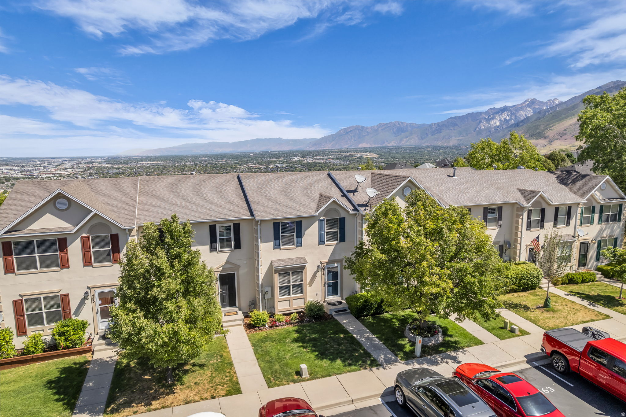 CASTLEHILL TOWNHOMES PH 2 - Residential