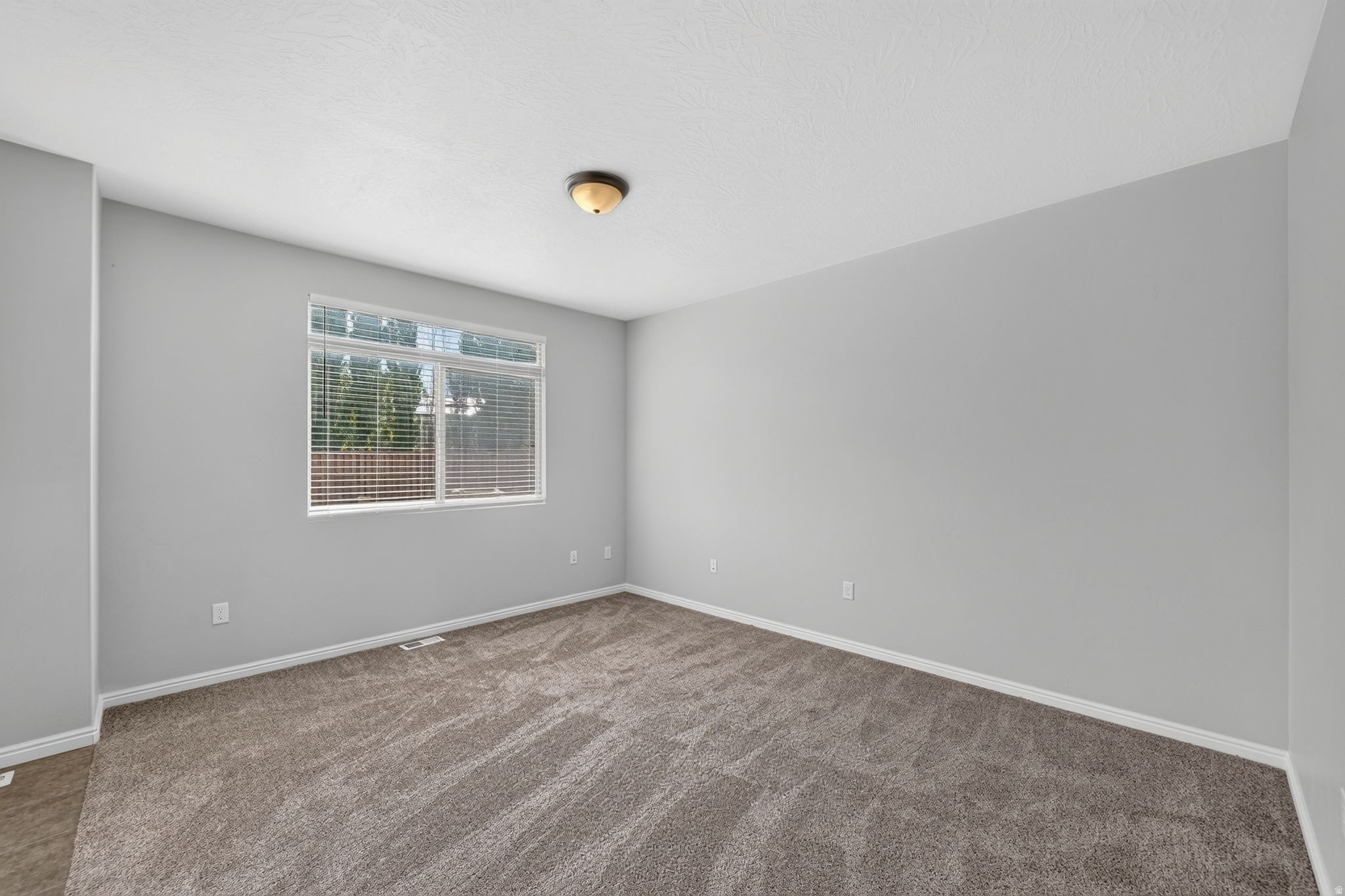 AUBURN FIELDS TOWNHOMES 2ND AMD - Residential