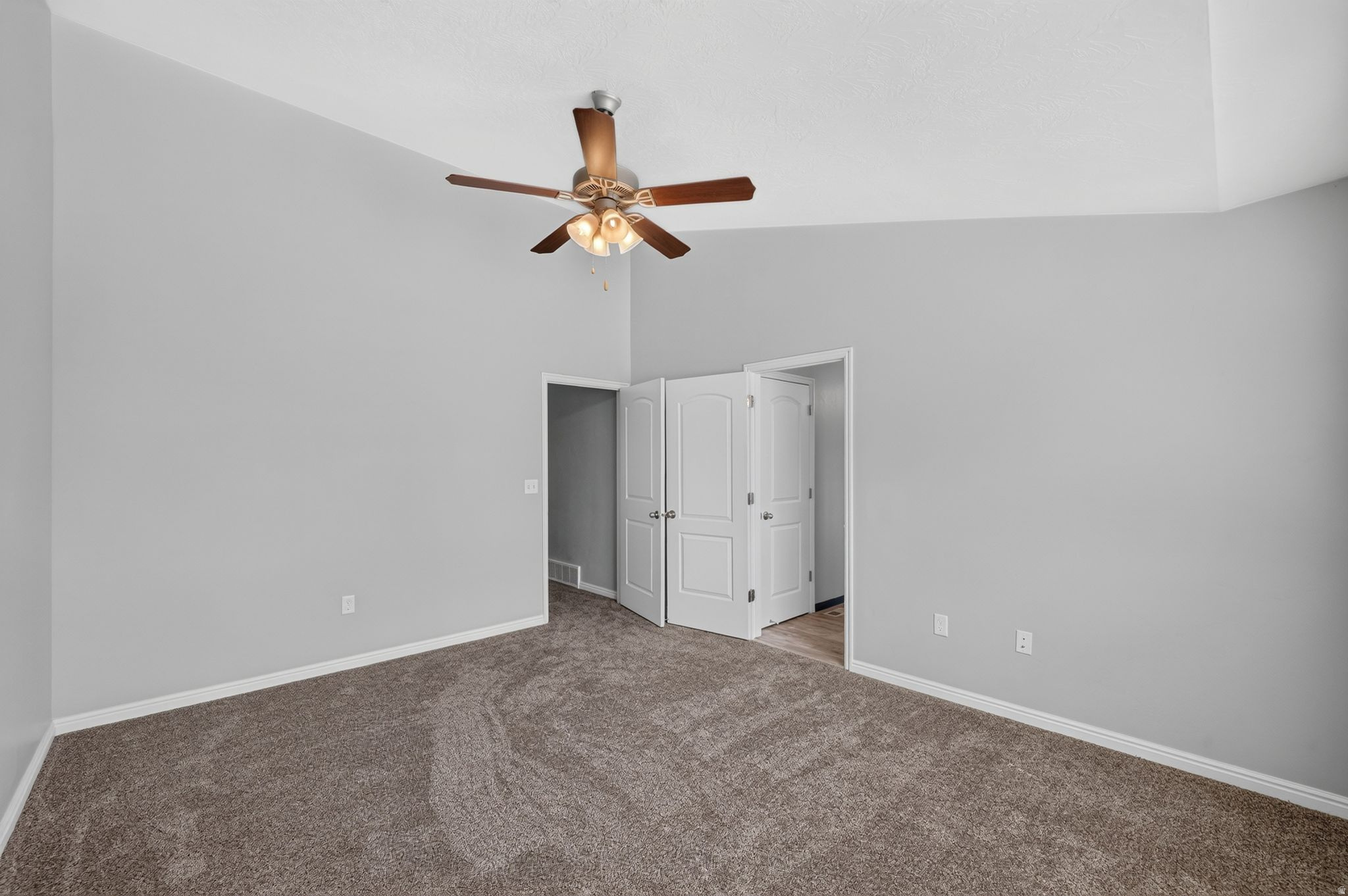 AUBURN FIELDS TOWNHOMES 2ND AMD - Residential