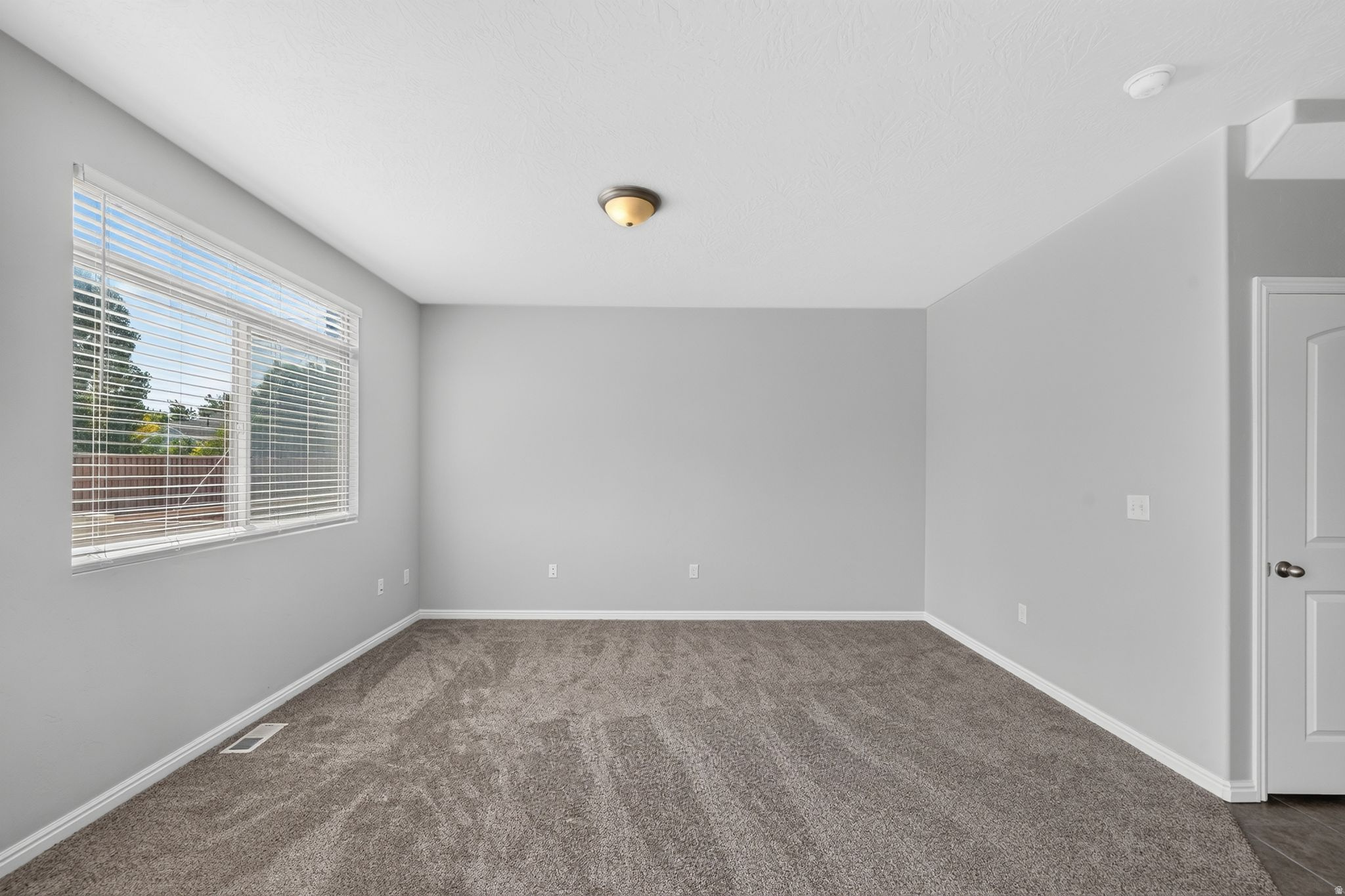 AUBURN FIELDS TOWNHOMES 2ND AMD - Residential