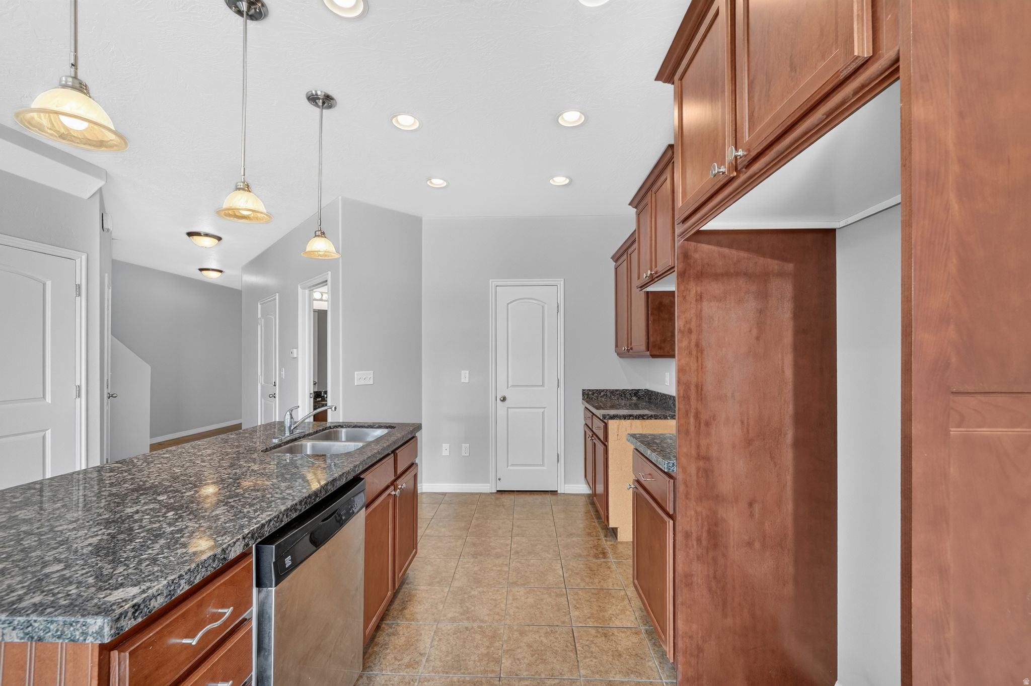 AUBURN FIELDS TOWNHOMES 2ND AMD - Residential