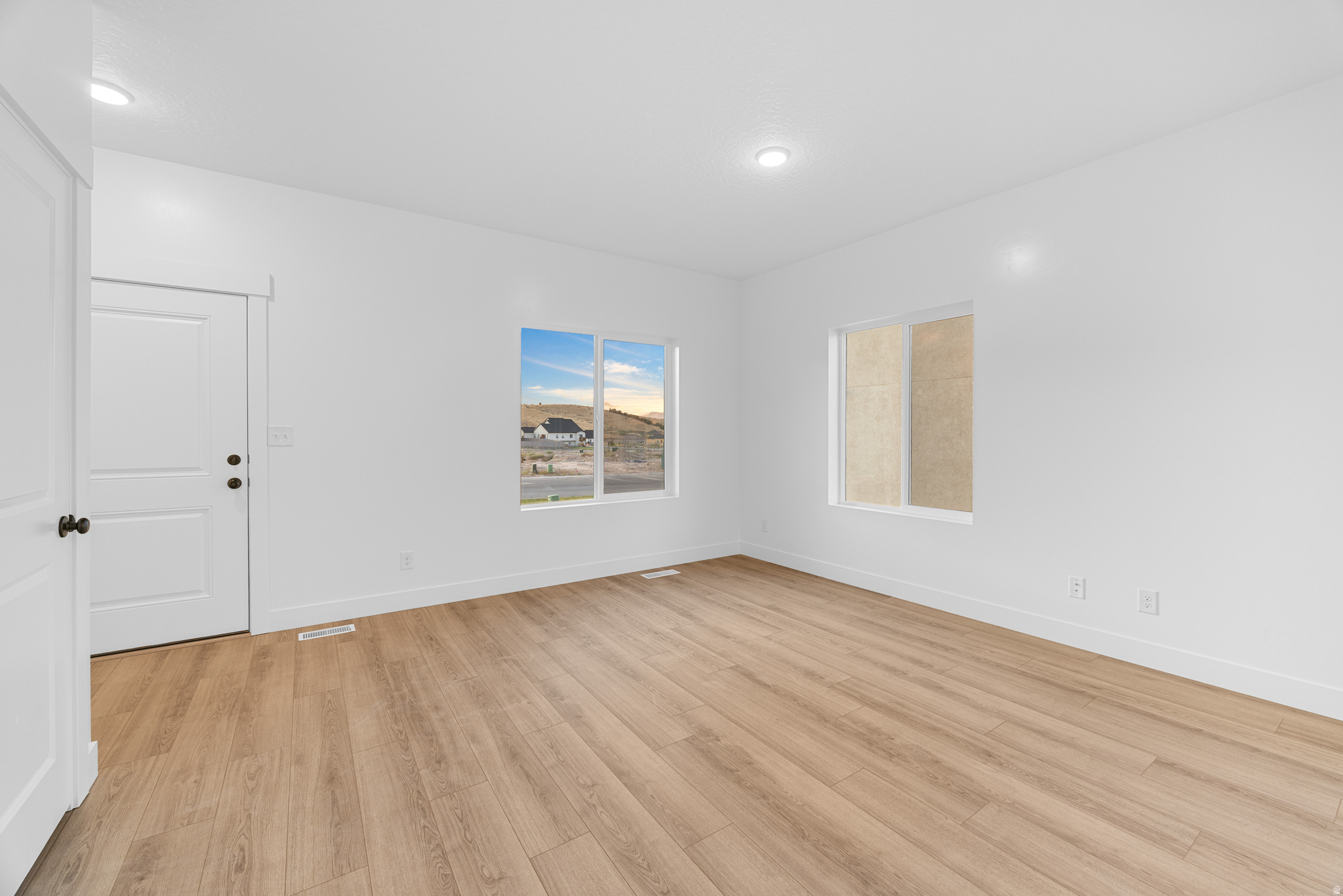 SUMMIT RIDGE THE HILLS - Residential