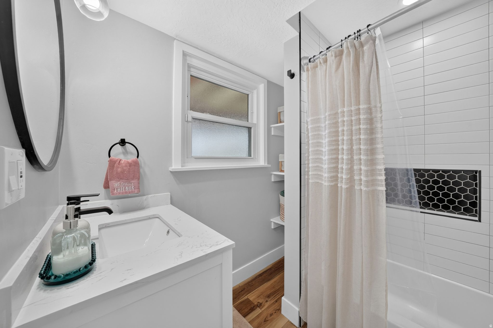 LEXINGTON RIDGE - Residential