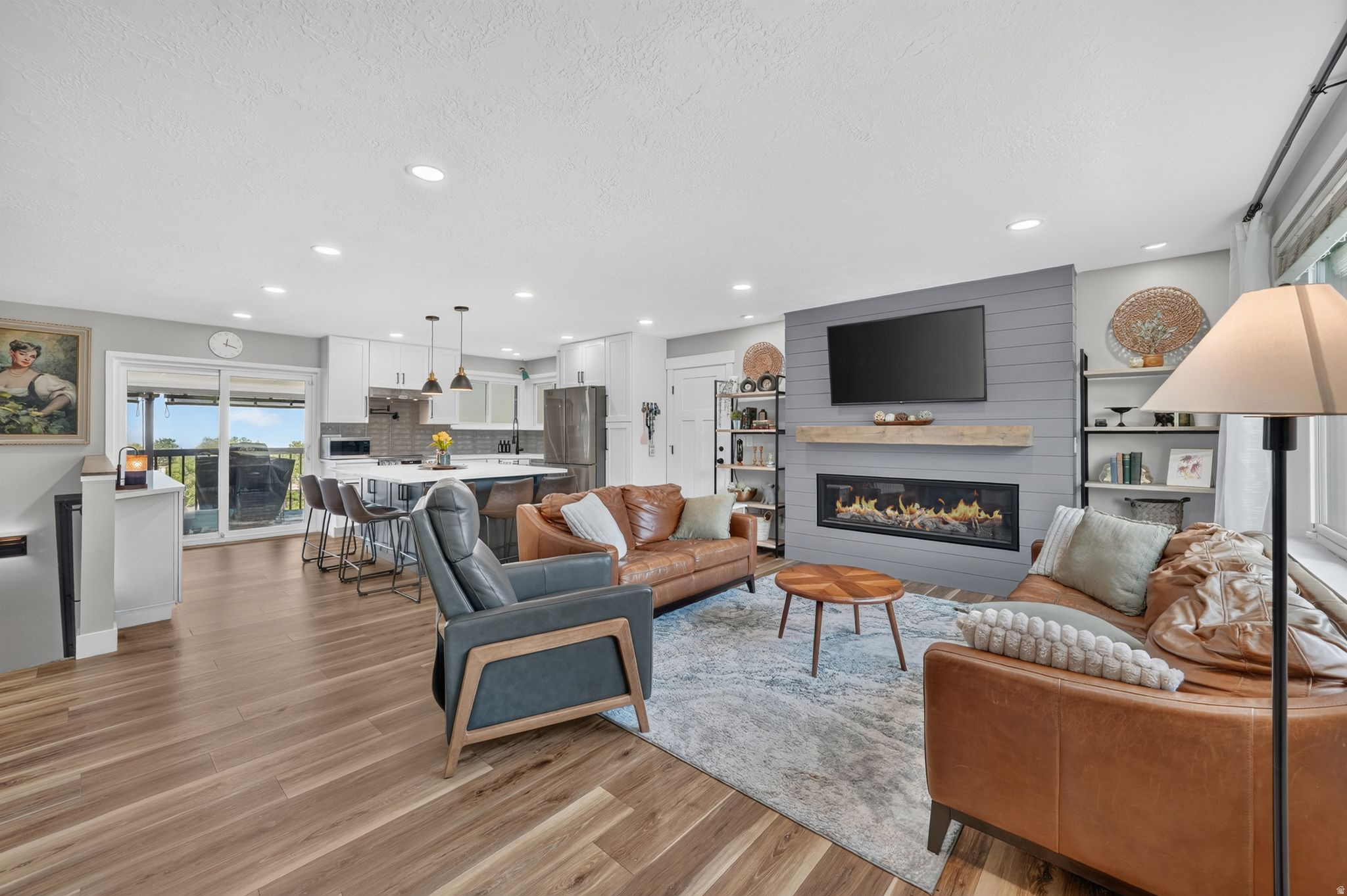 LEXINGTON RIDGE - Residential