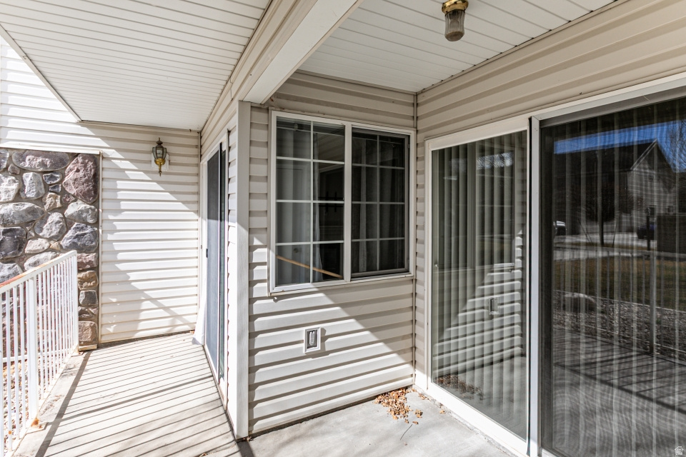 MEADOWS CONDO - Residential