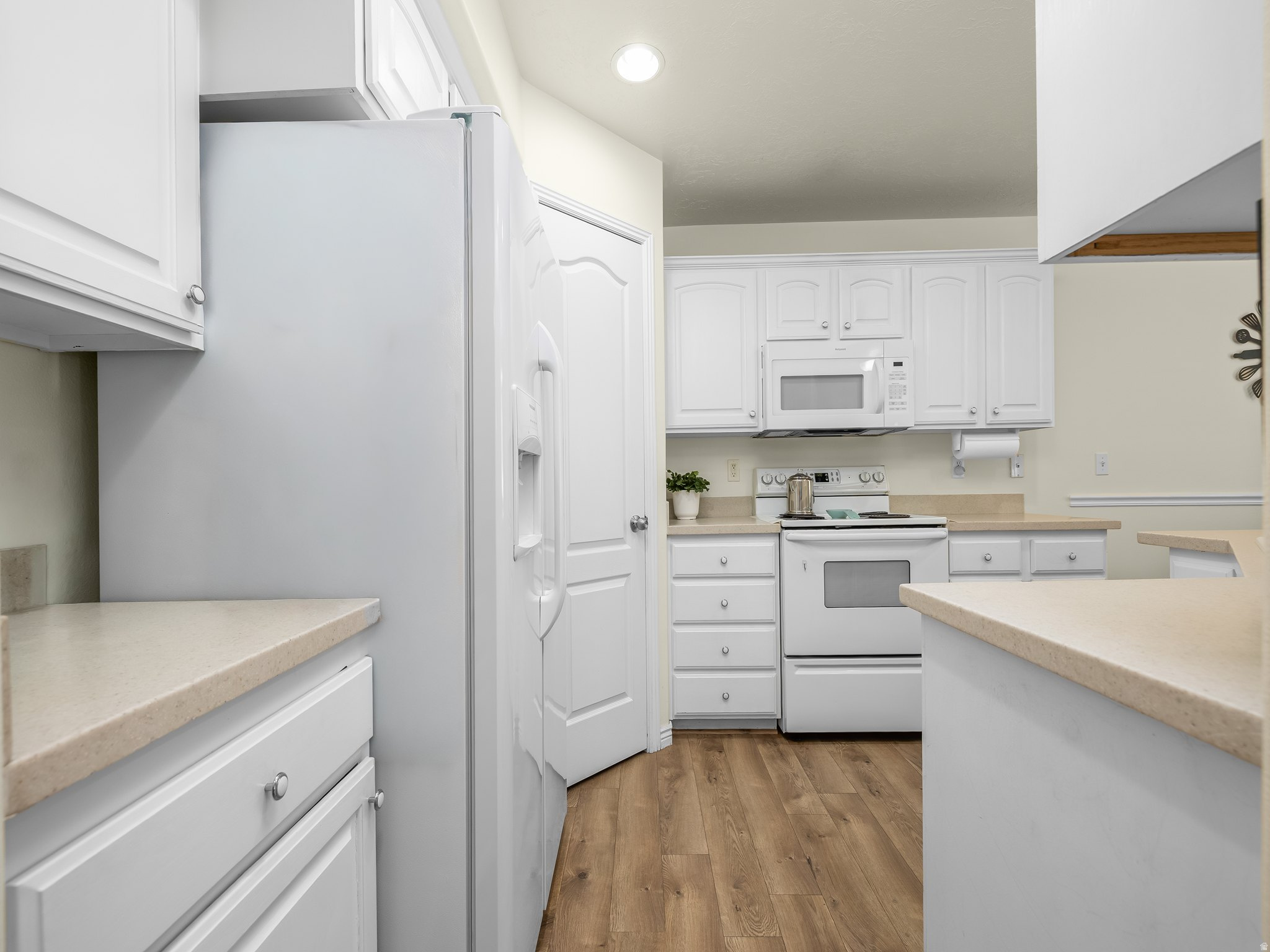 BROOKSIDE - Residential
