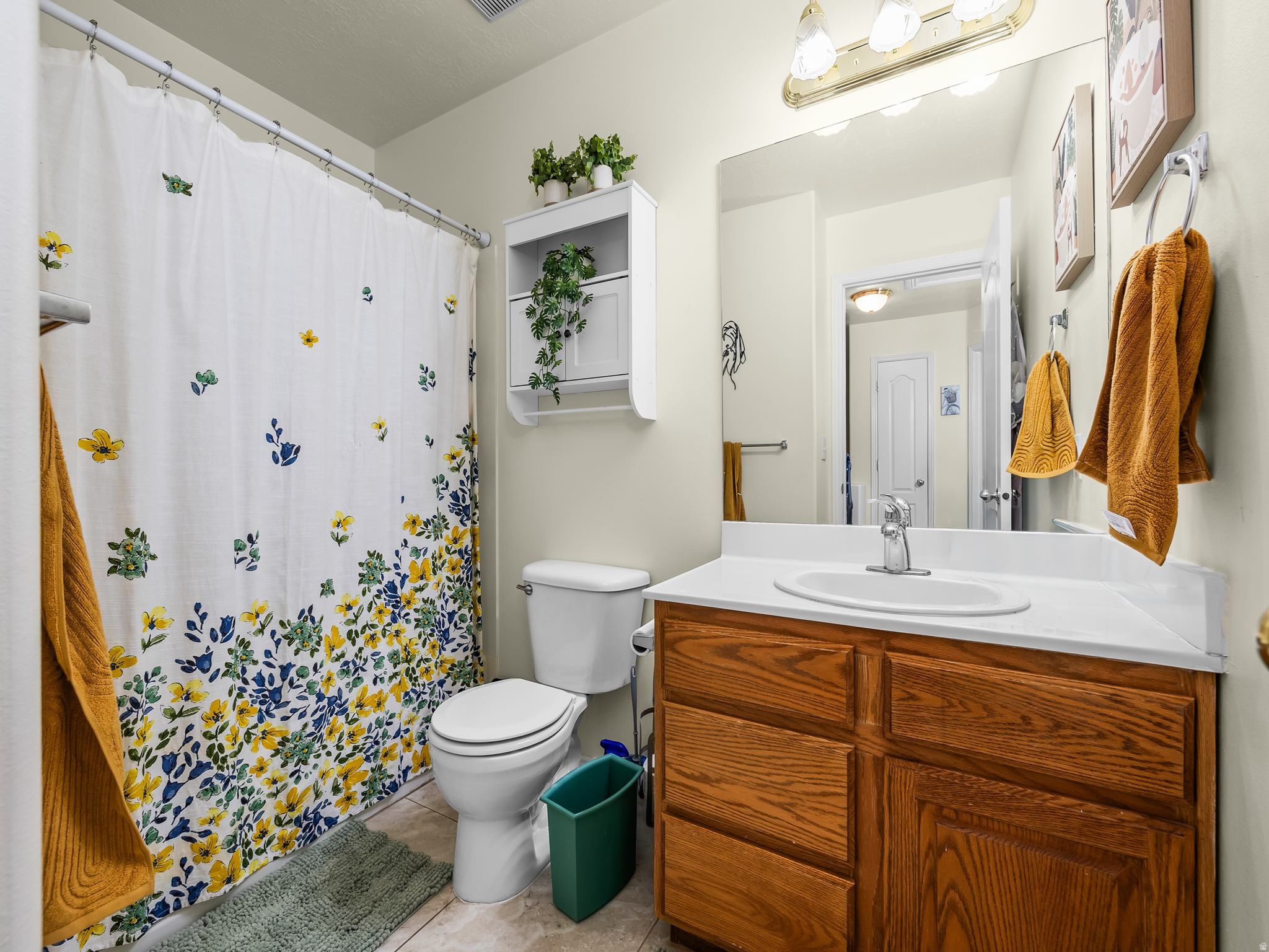 BROOKSIDE - Residential