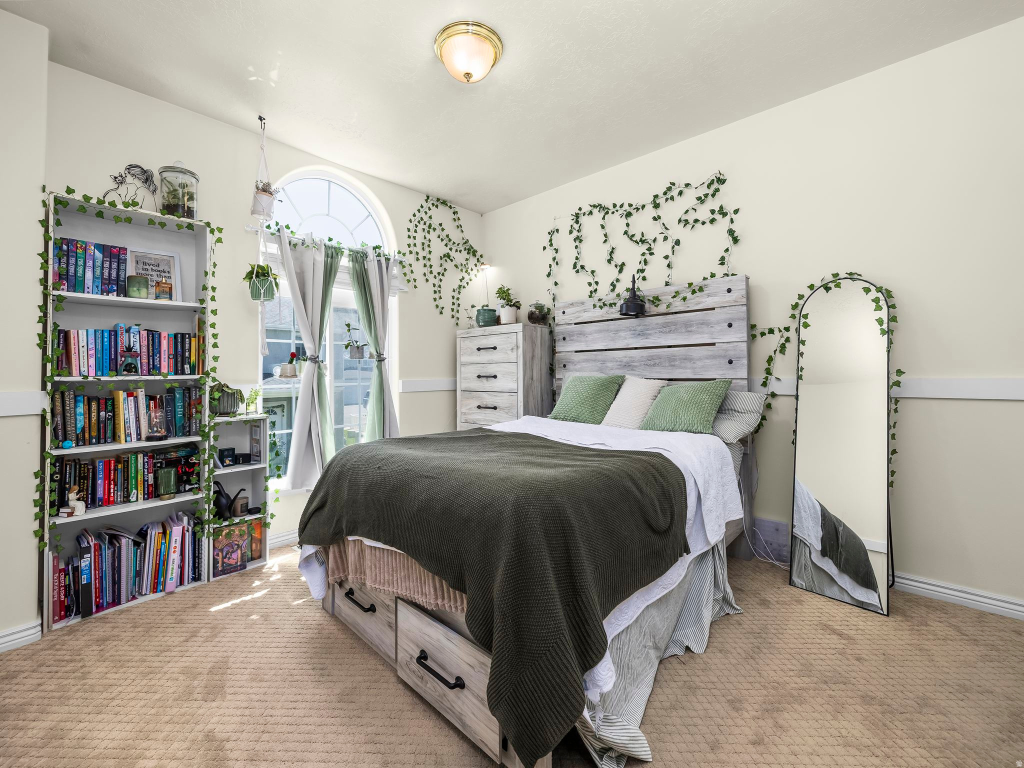 BROOKSIDE - Residential