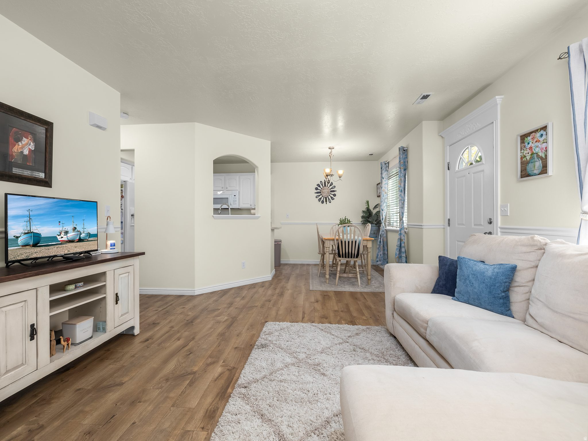 BROOKSIDE - Residential