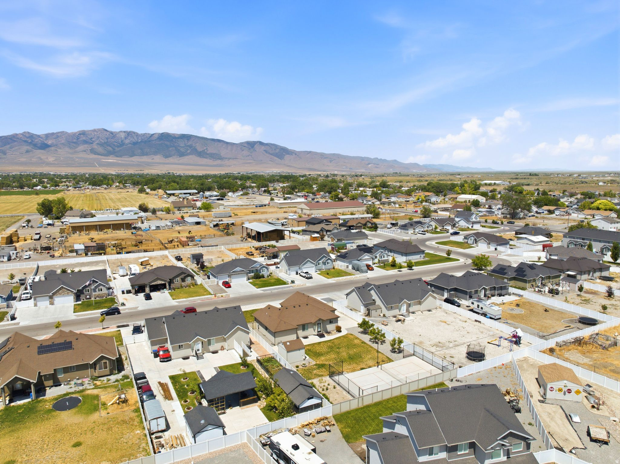 MUSTANG RIDGE SUBDIVISION - Residential