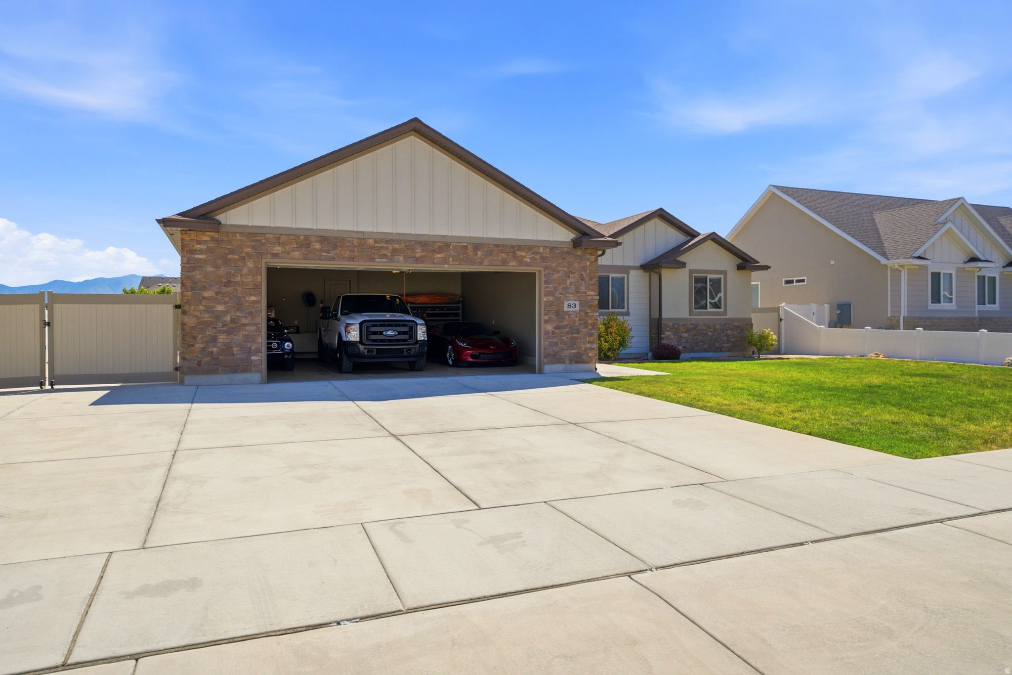 MUSTANG RIDGE SUBDIVISION - Residential