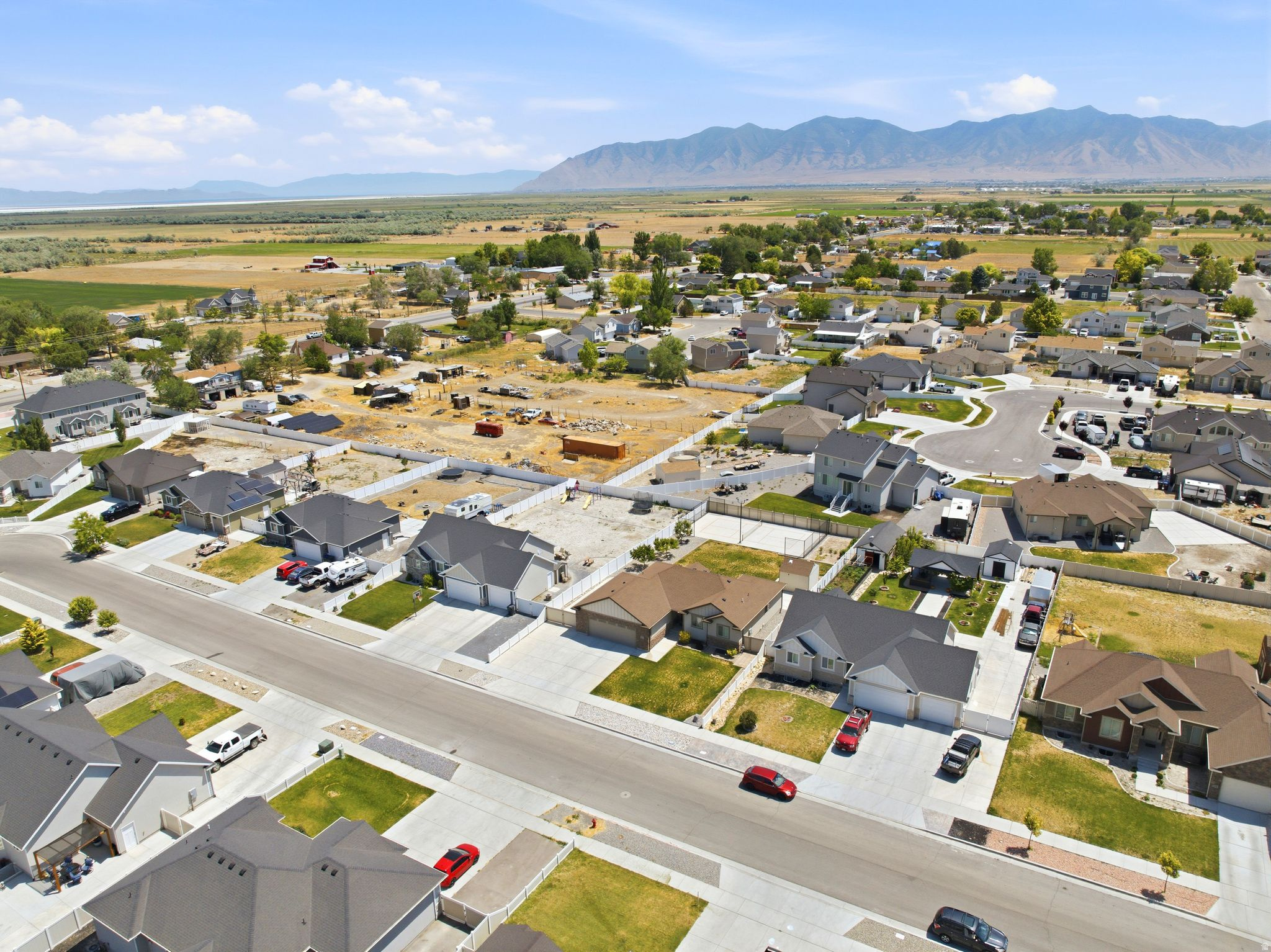 MUSTANG RIDGE SUBDIVISION - Residential