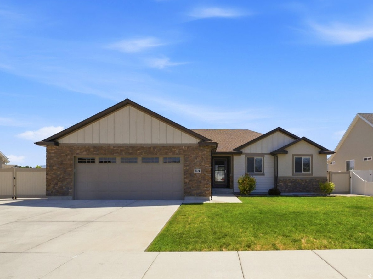 MUSTANG RIDGE SUBDIVISION - Residential