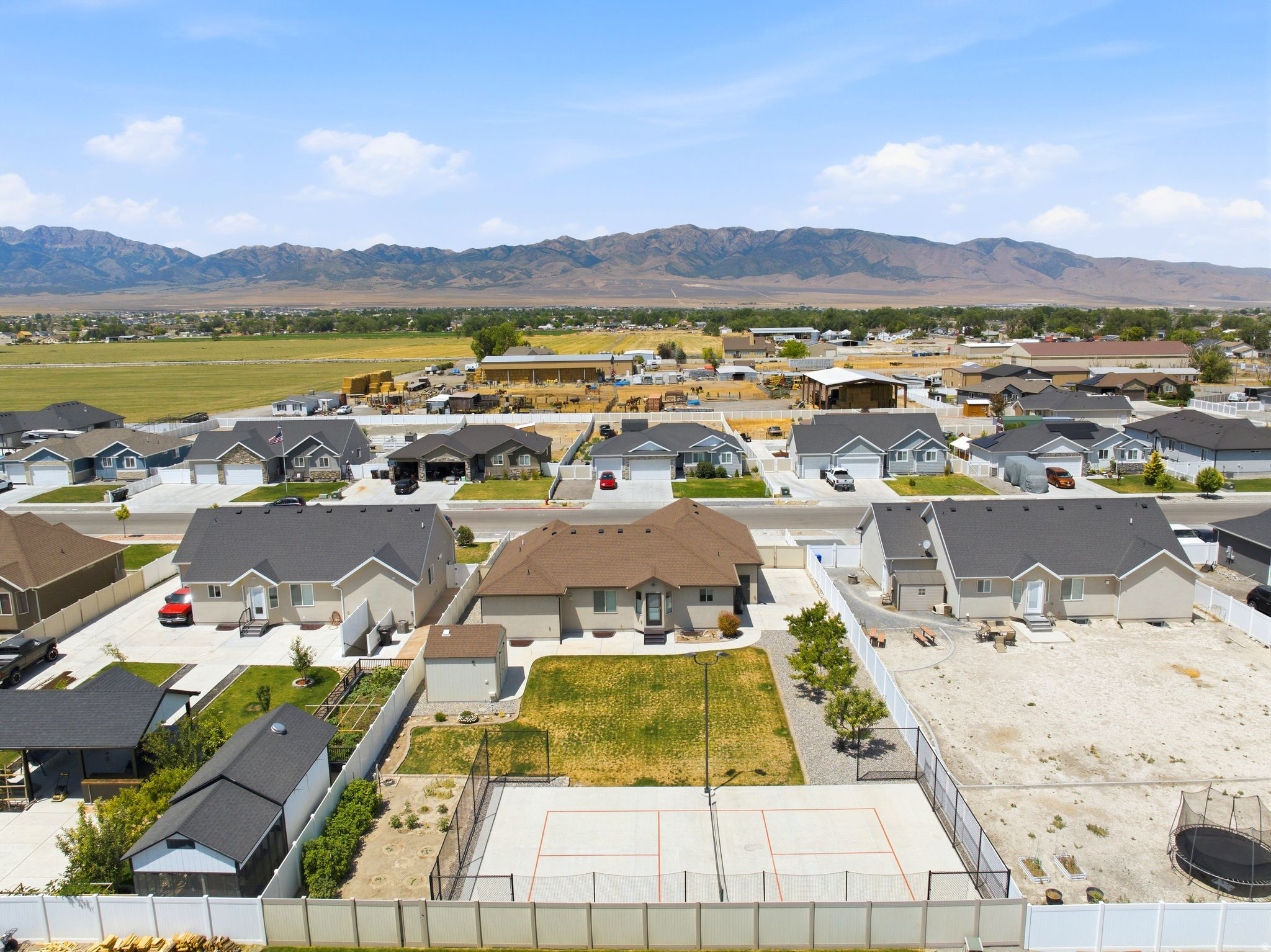 MUSTANG RIDGE SUBDIVISION - Residential