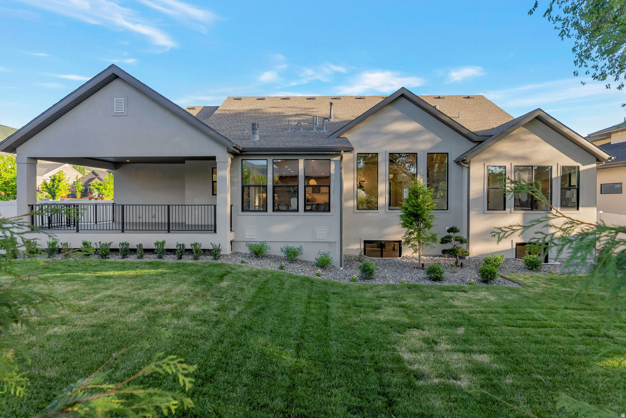 EASTRIDGE ESTATES - Residential