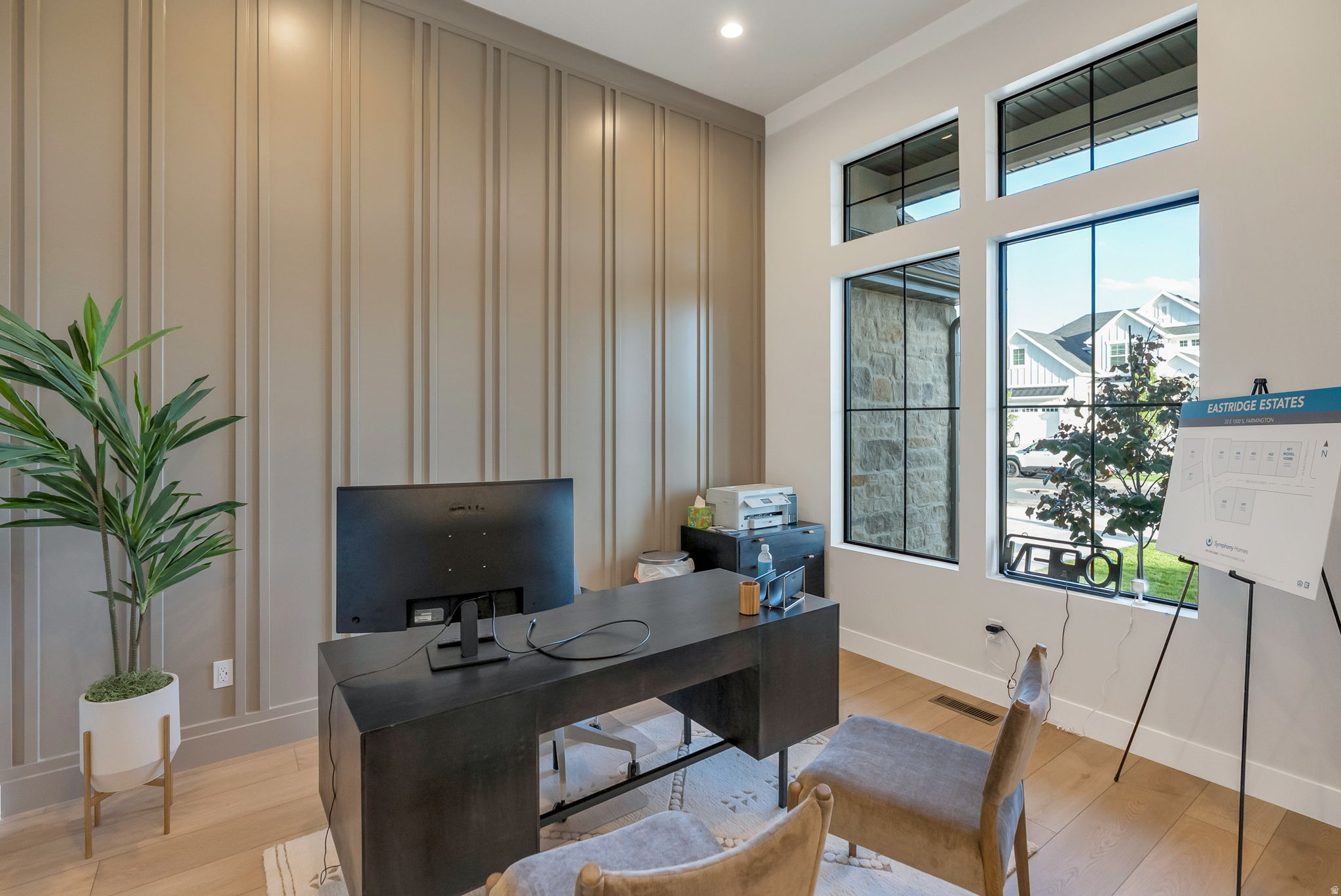 EASTRIDGE ESTATES - Residential