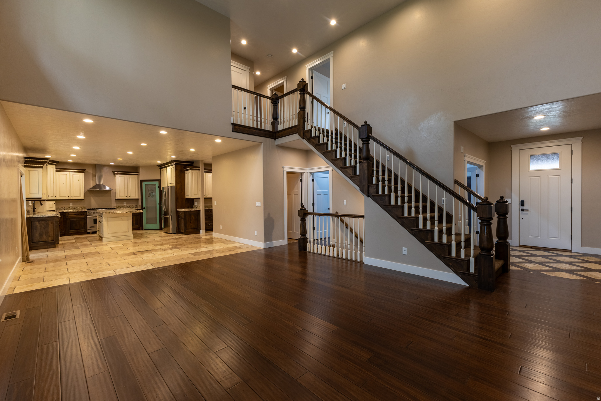 COUNTRY COVE SUB - Residential