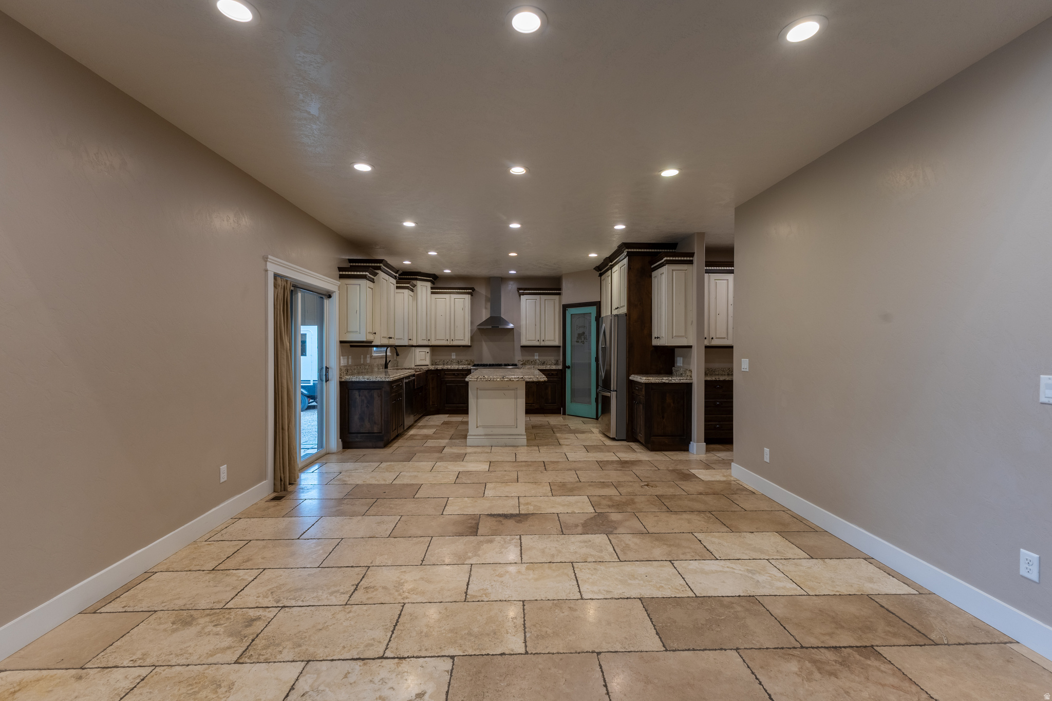 COUNTRY COVE SUB - Residential
