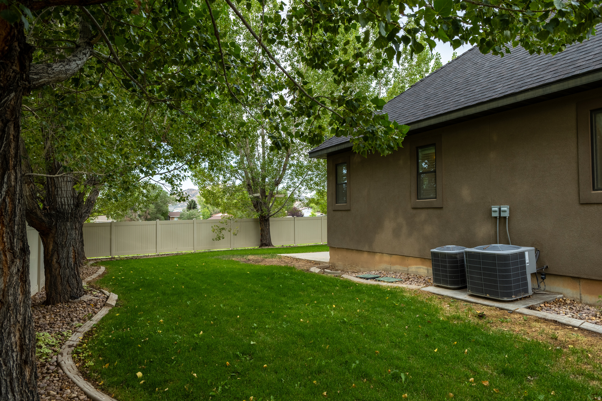 COUNTRY COVE SUB - Residential