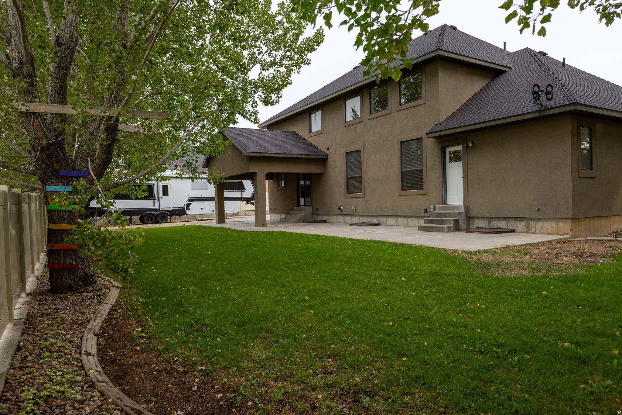 COUNTRY COVE SUB - Residential