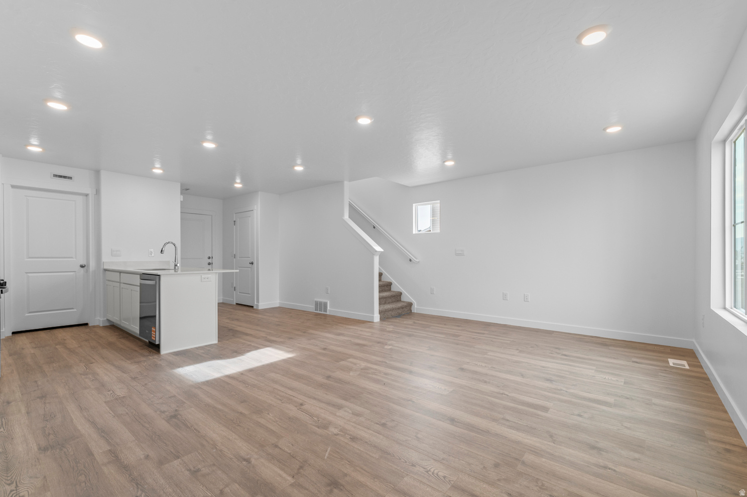 VIRIDIAN - Residential