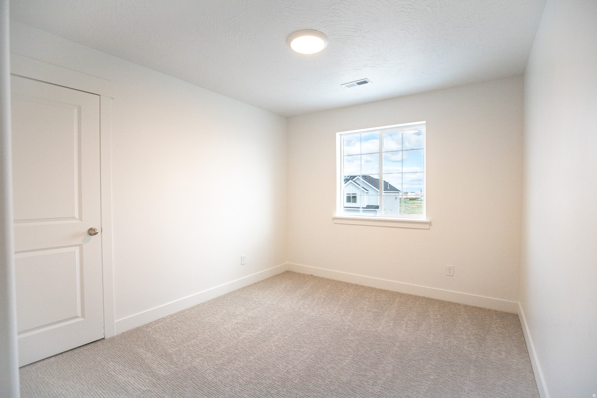 SALEM FIELDS - Residential