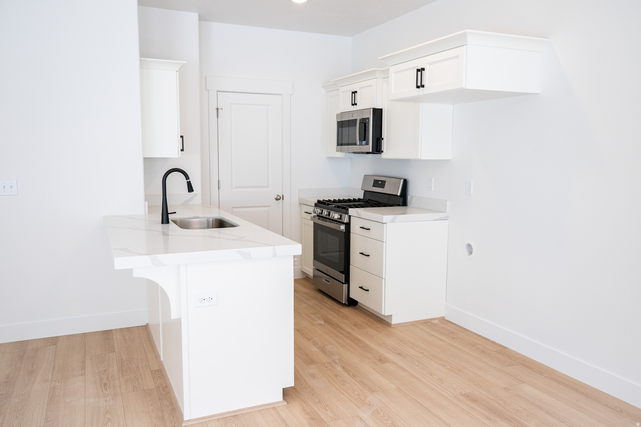 SALEM FIELDS - Residential